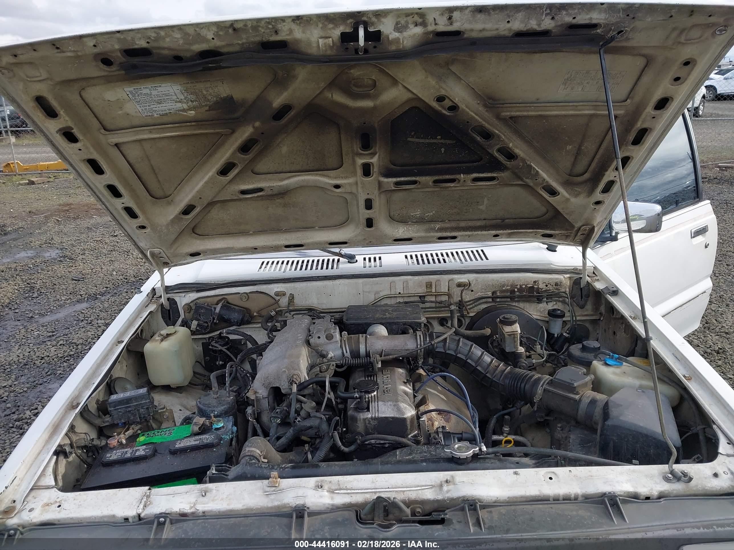 MAZDA B2600 image 10