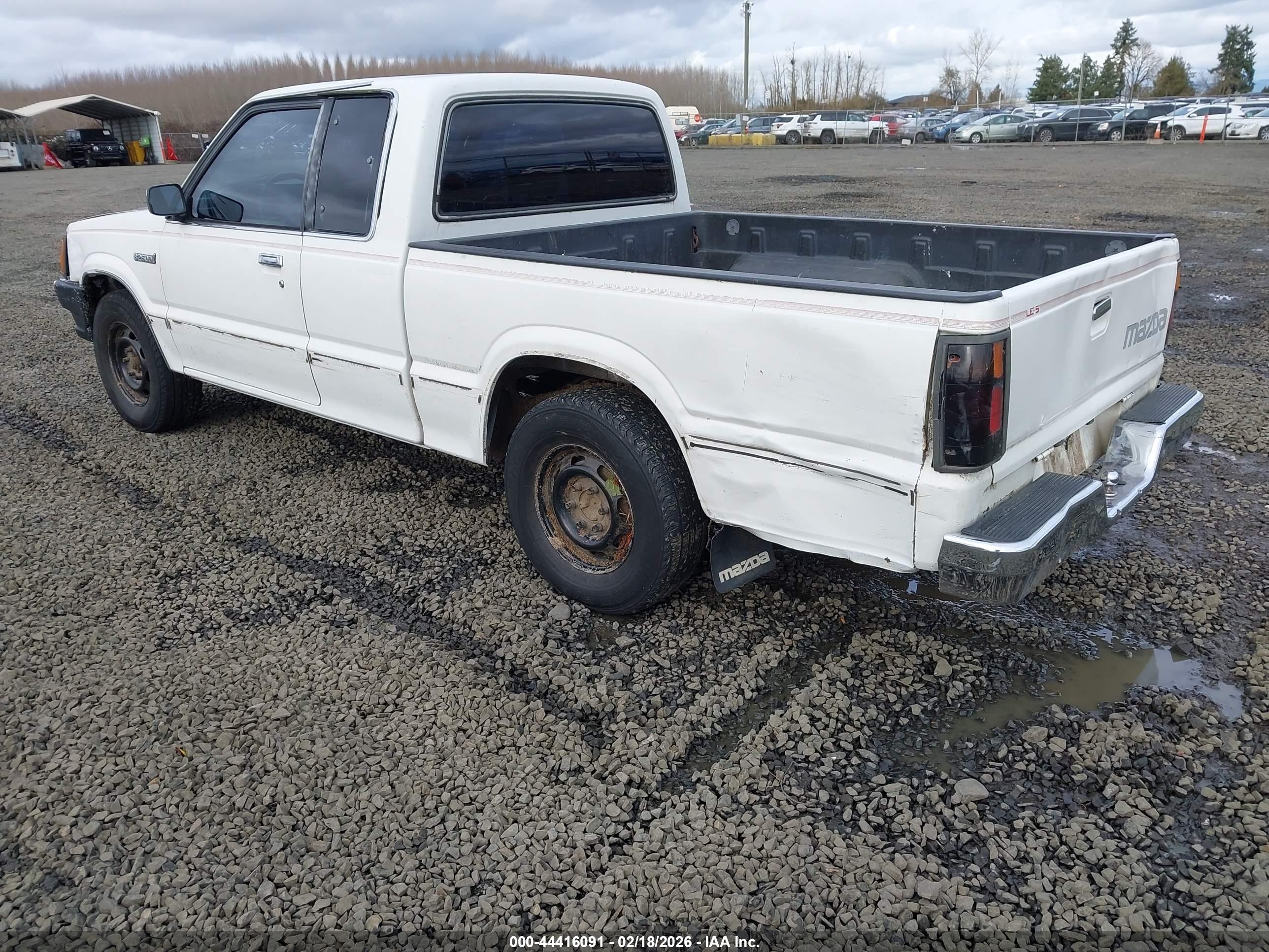 MAZDA B2600 image 3