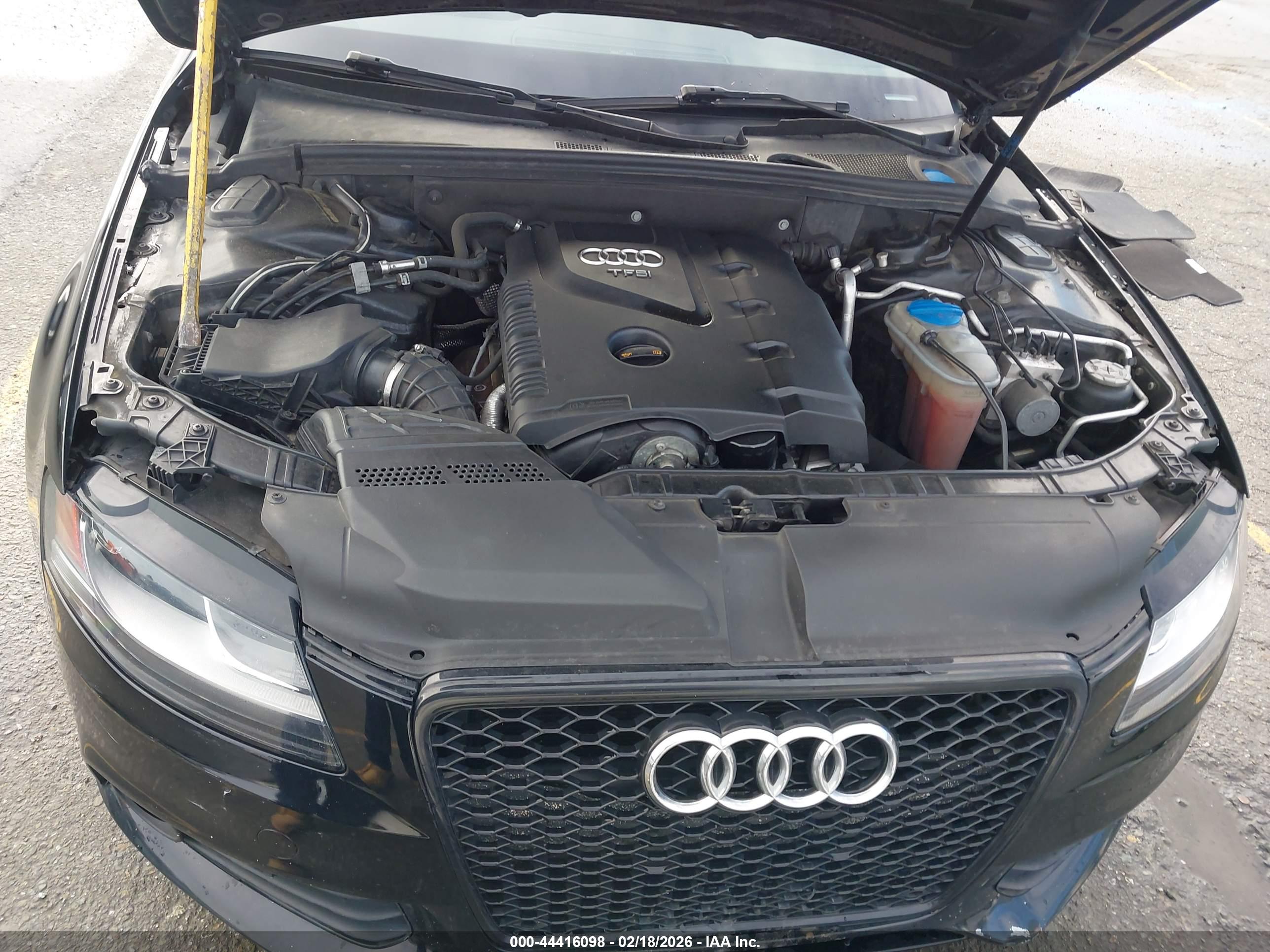 AUDI A4 image 10