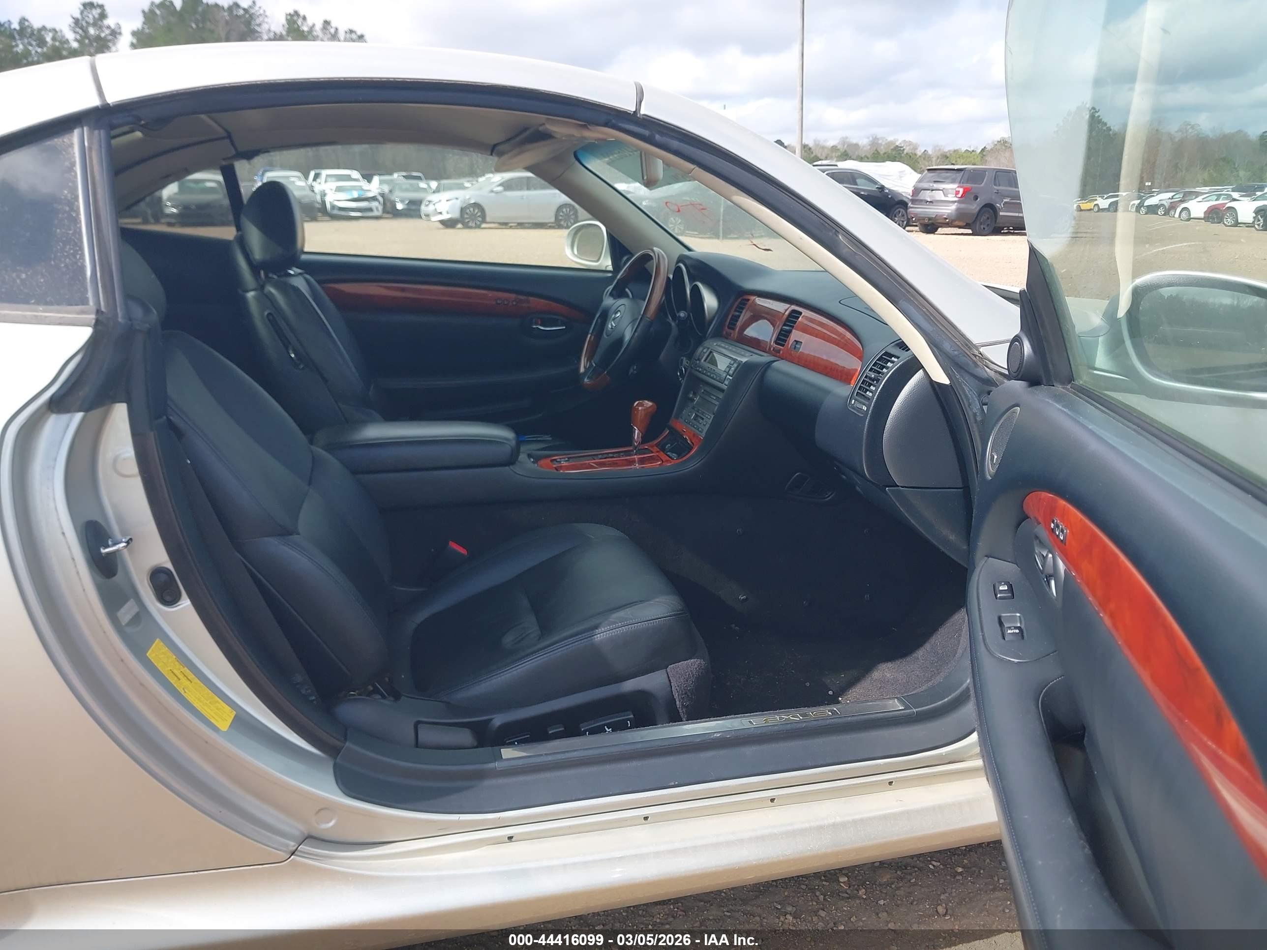 LEXUS SC image 5
