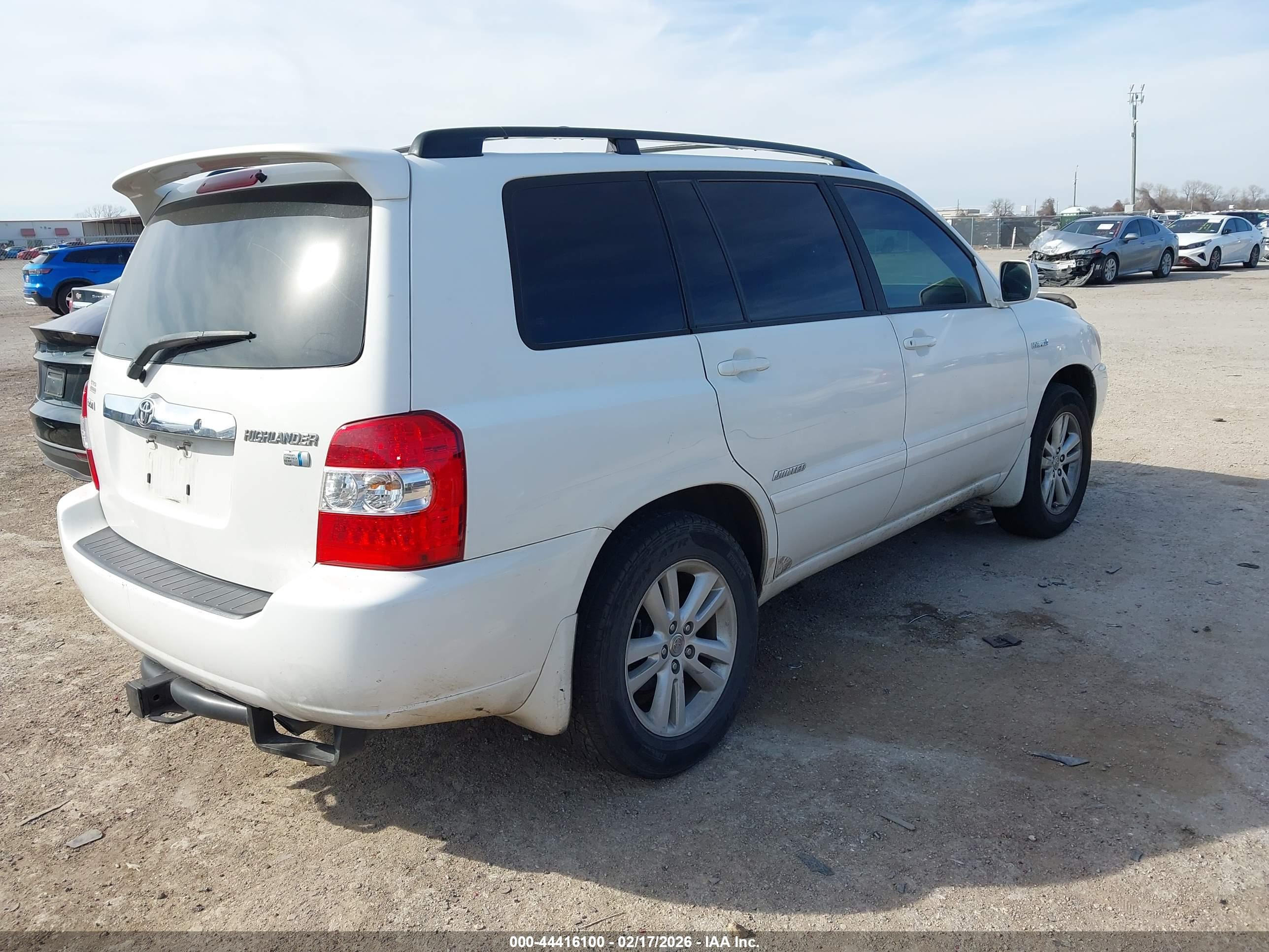 TOYOTA HIGHLANDER image 4