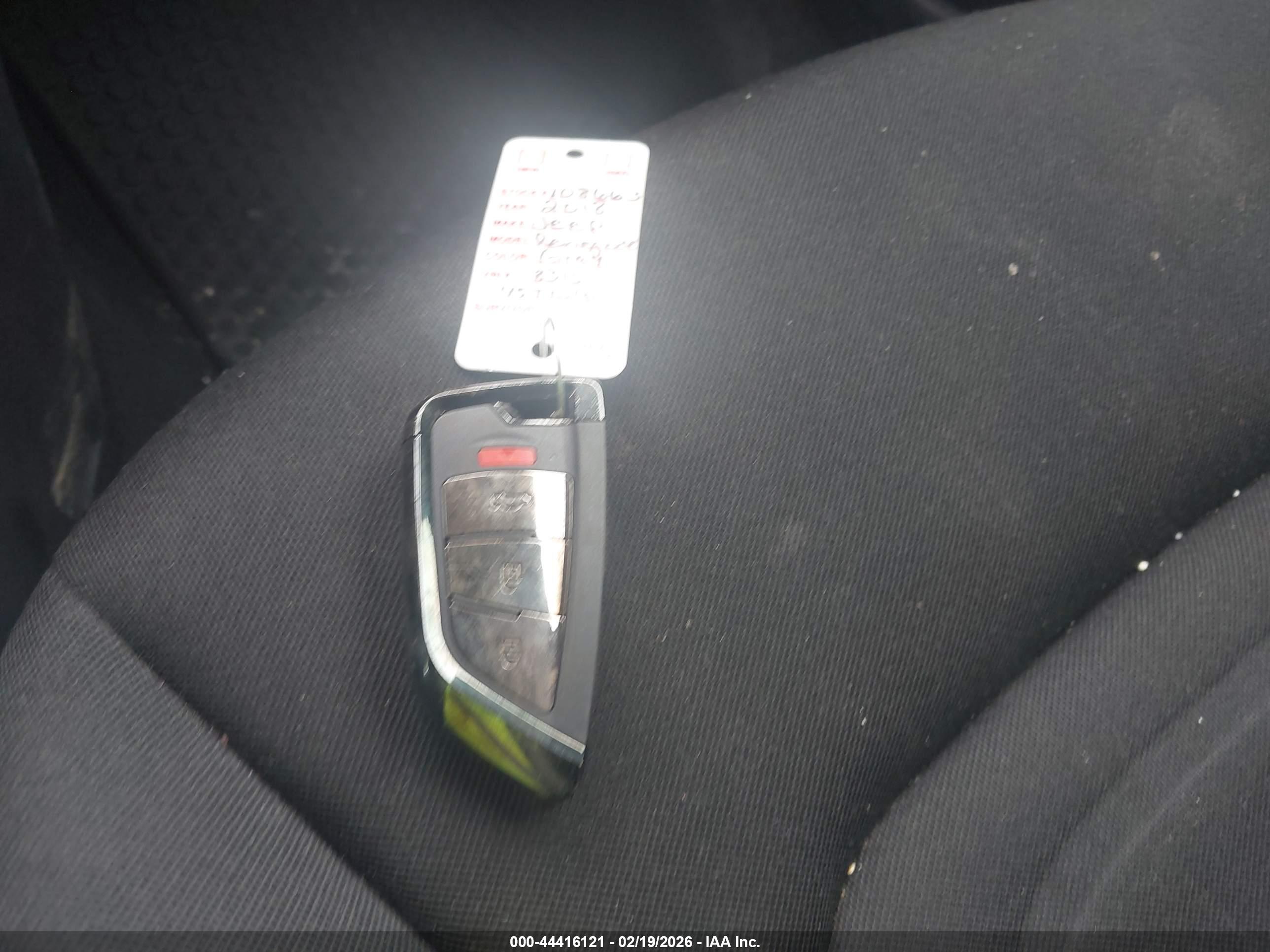 JEEP RENEGADE image 11