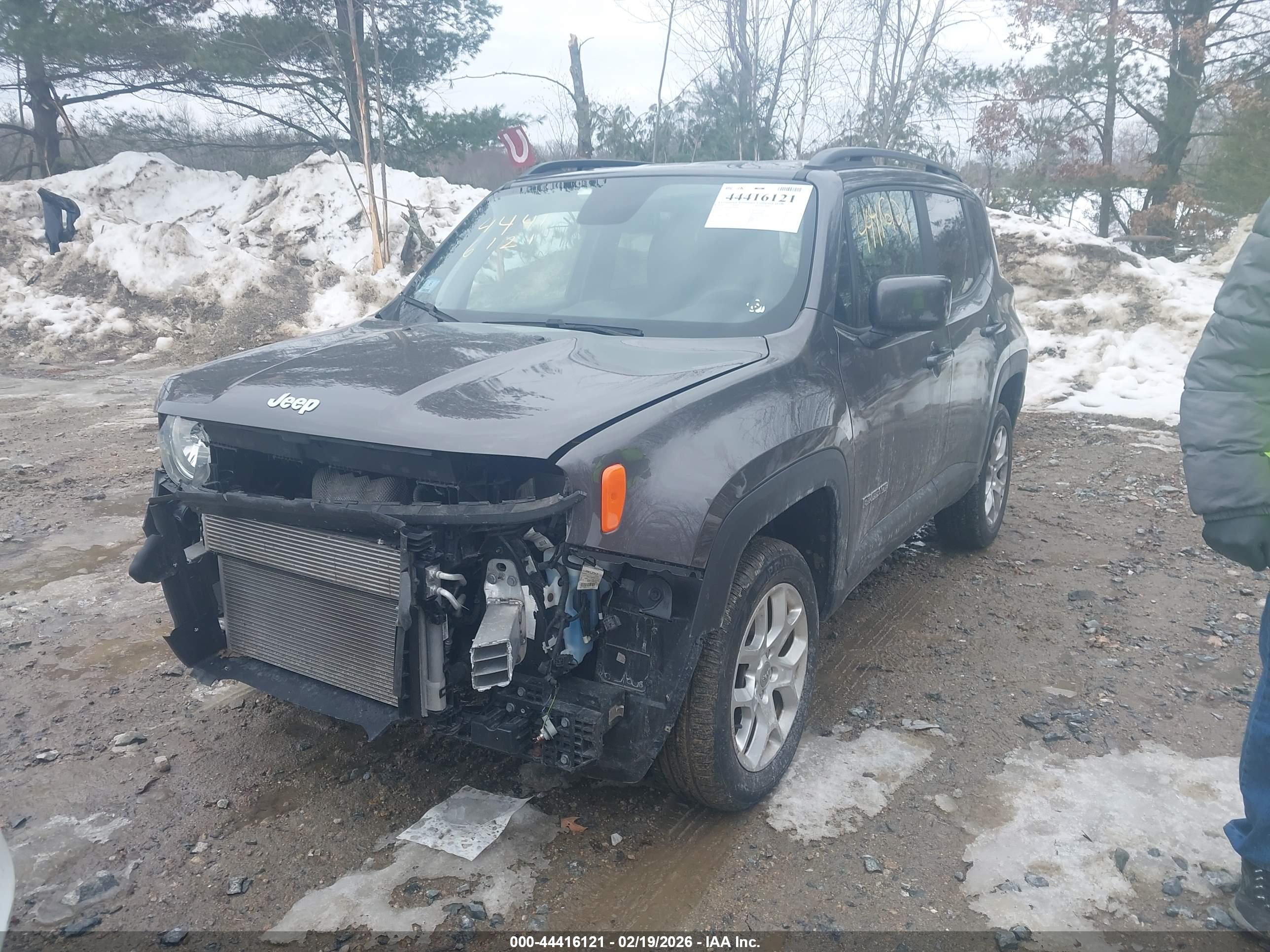 JEEP RENEGADE image 2