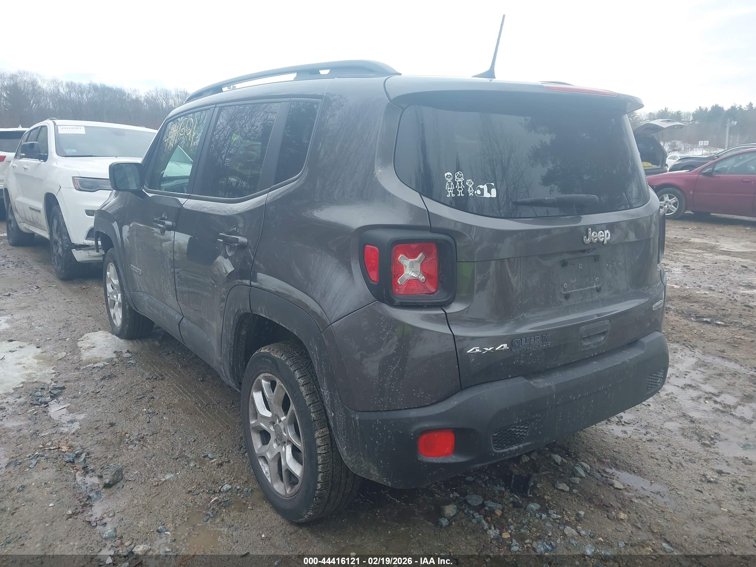 JEEP RENEGADE image 3