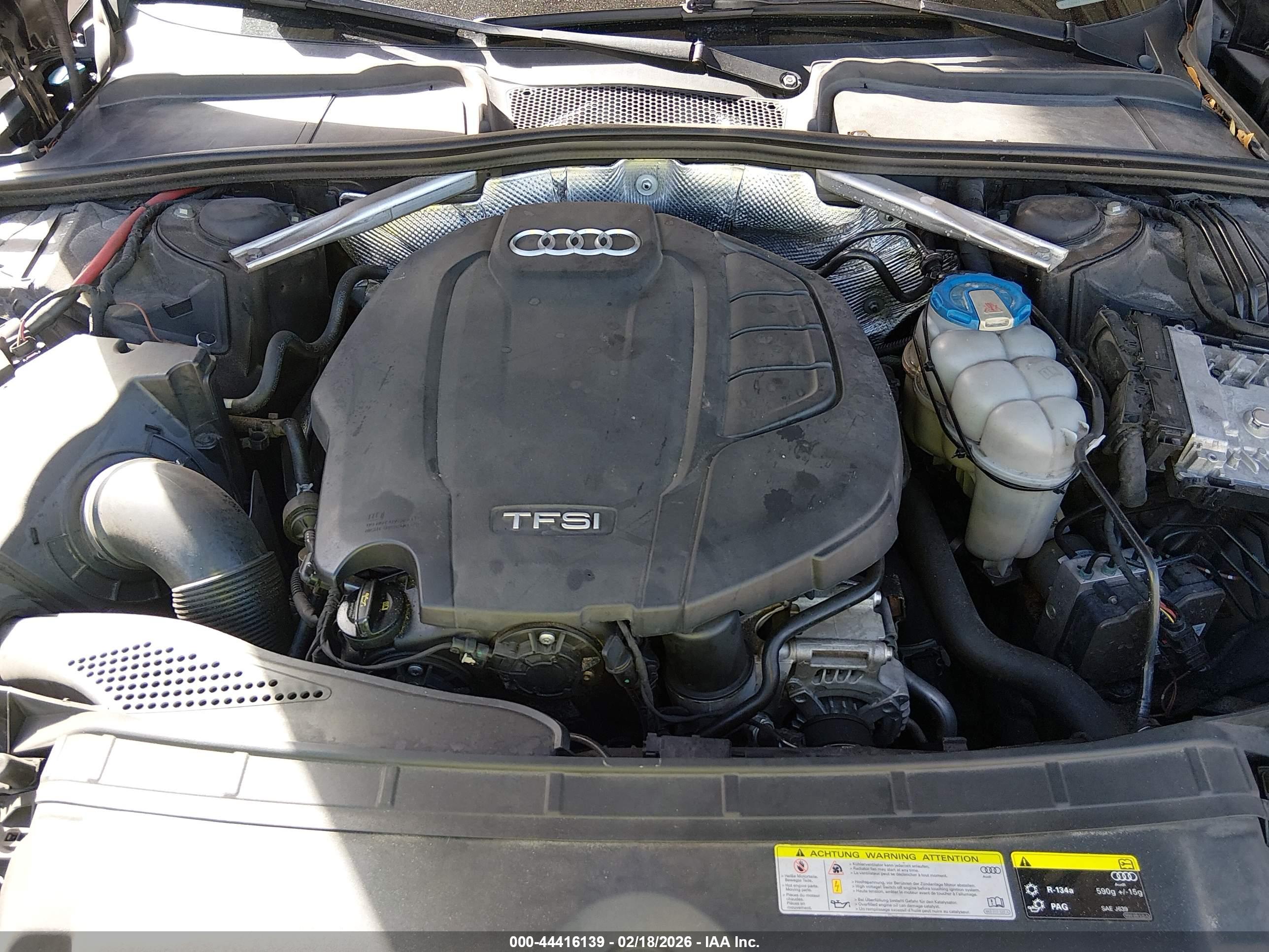 AUDI A4 image 10