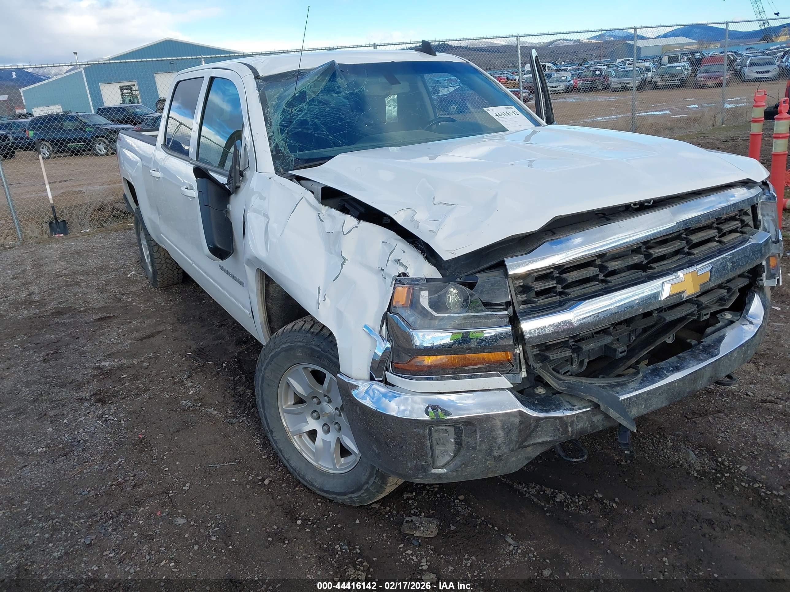 CHEVROLET SILVERADO image 6