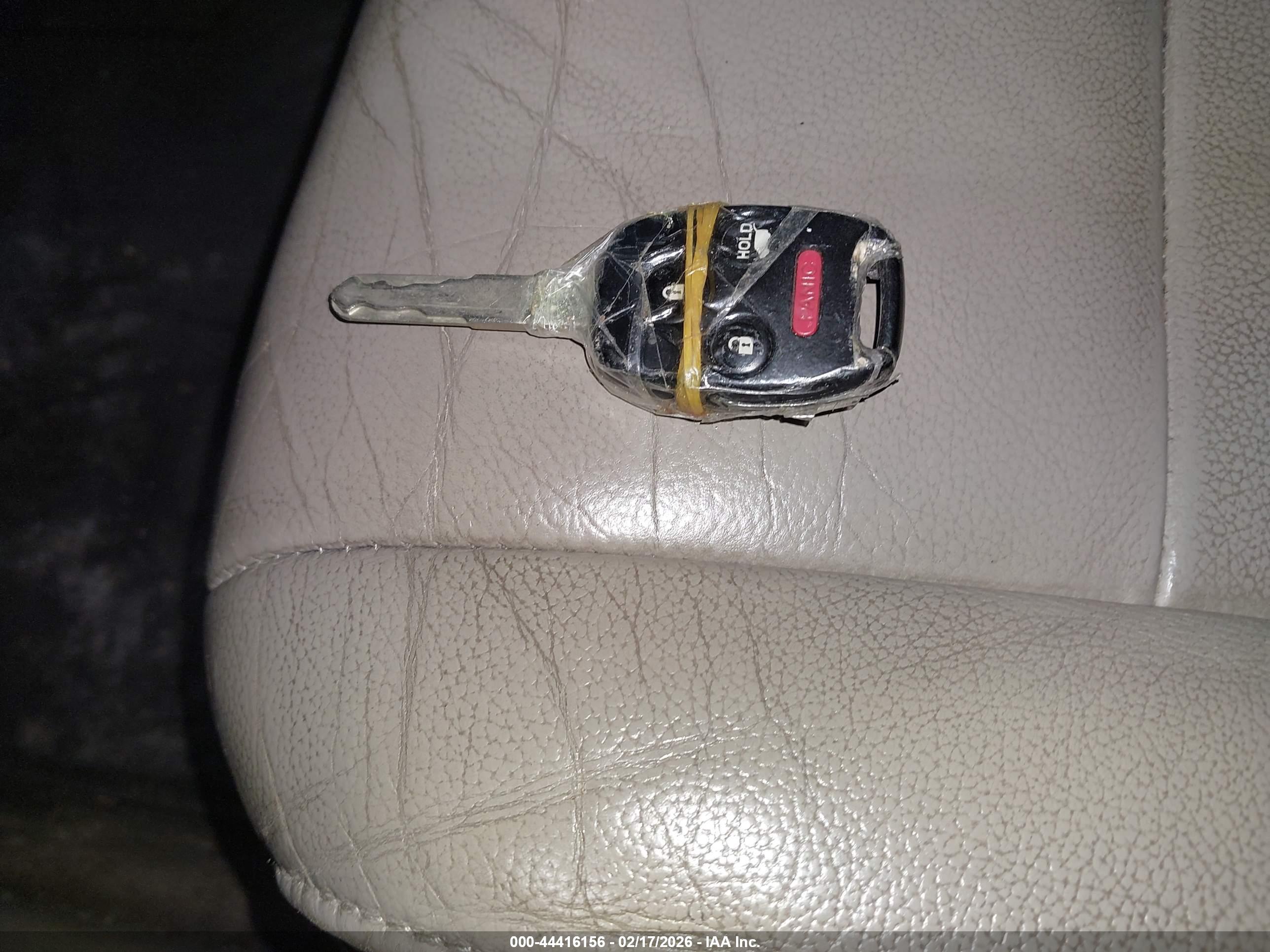 HONDA PILOT image 11