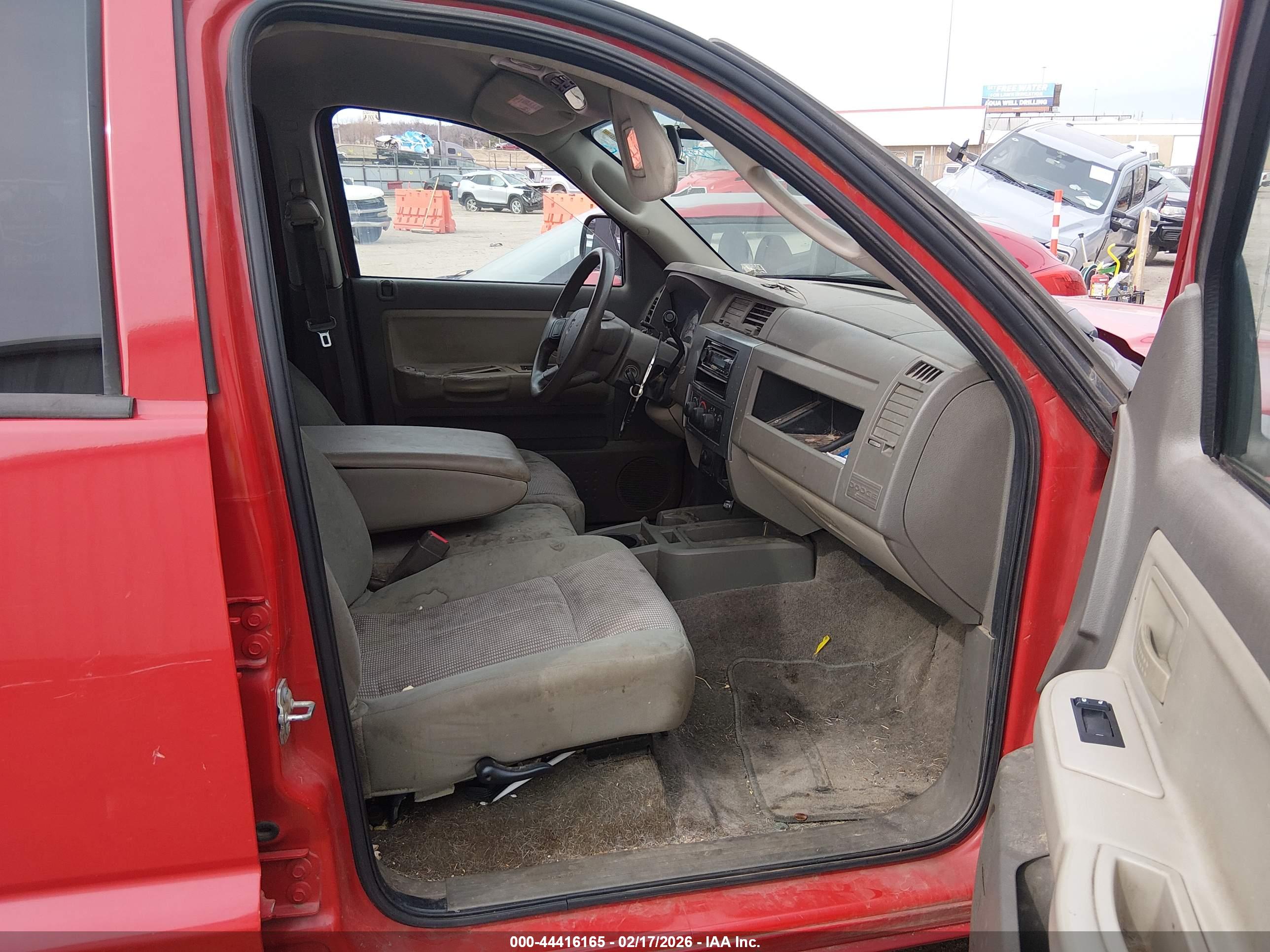 DODGE DAKOTA image 5