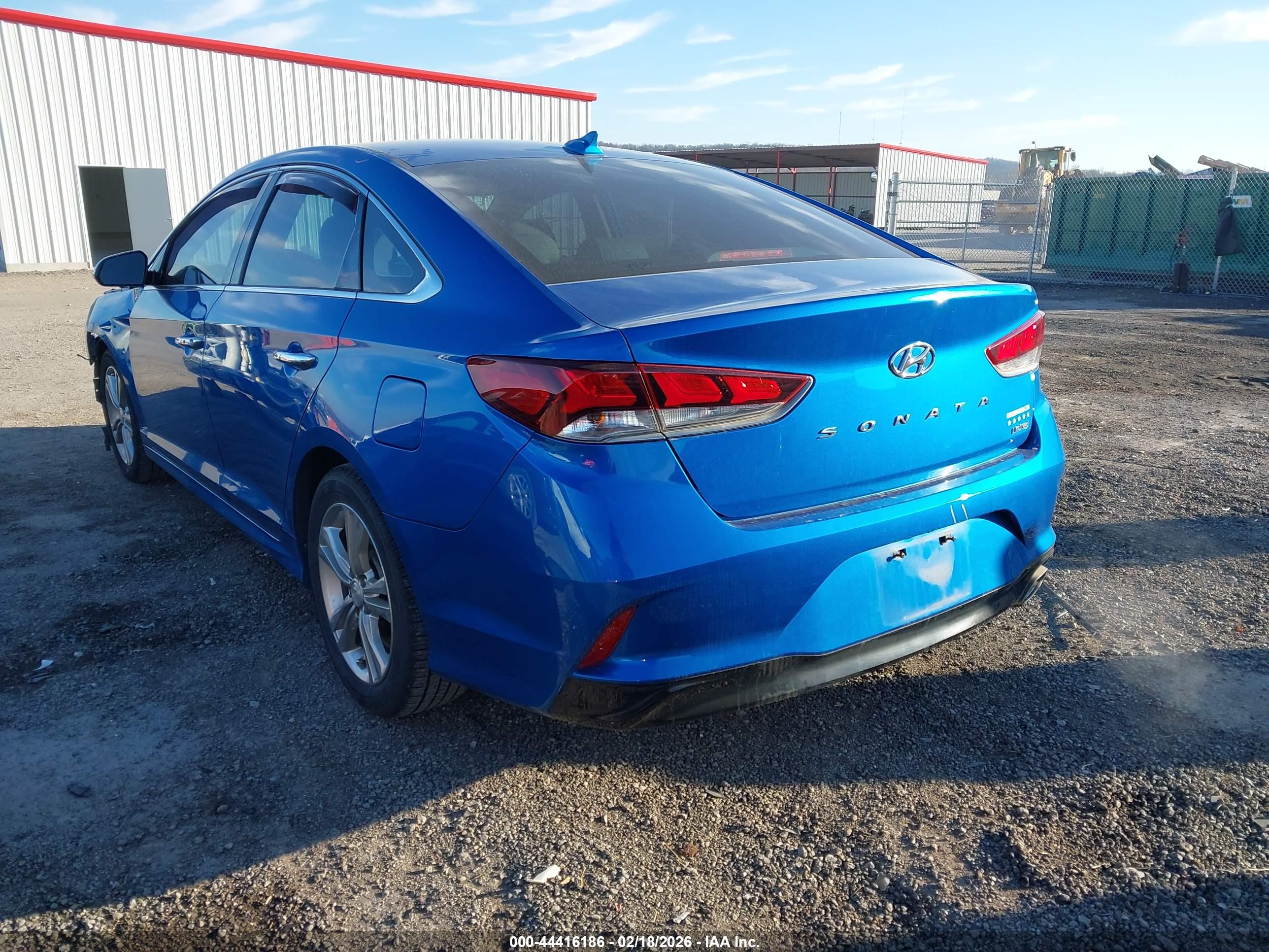 HYUNDAI SONATA image 3