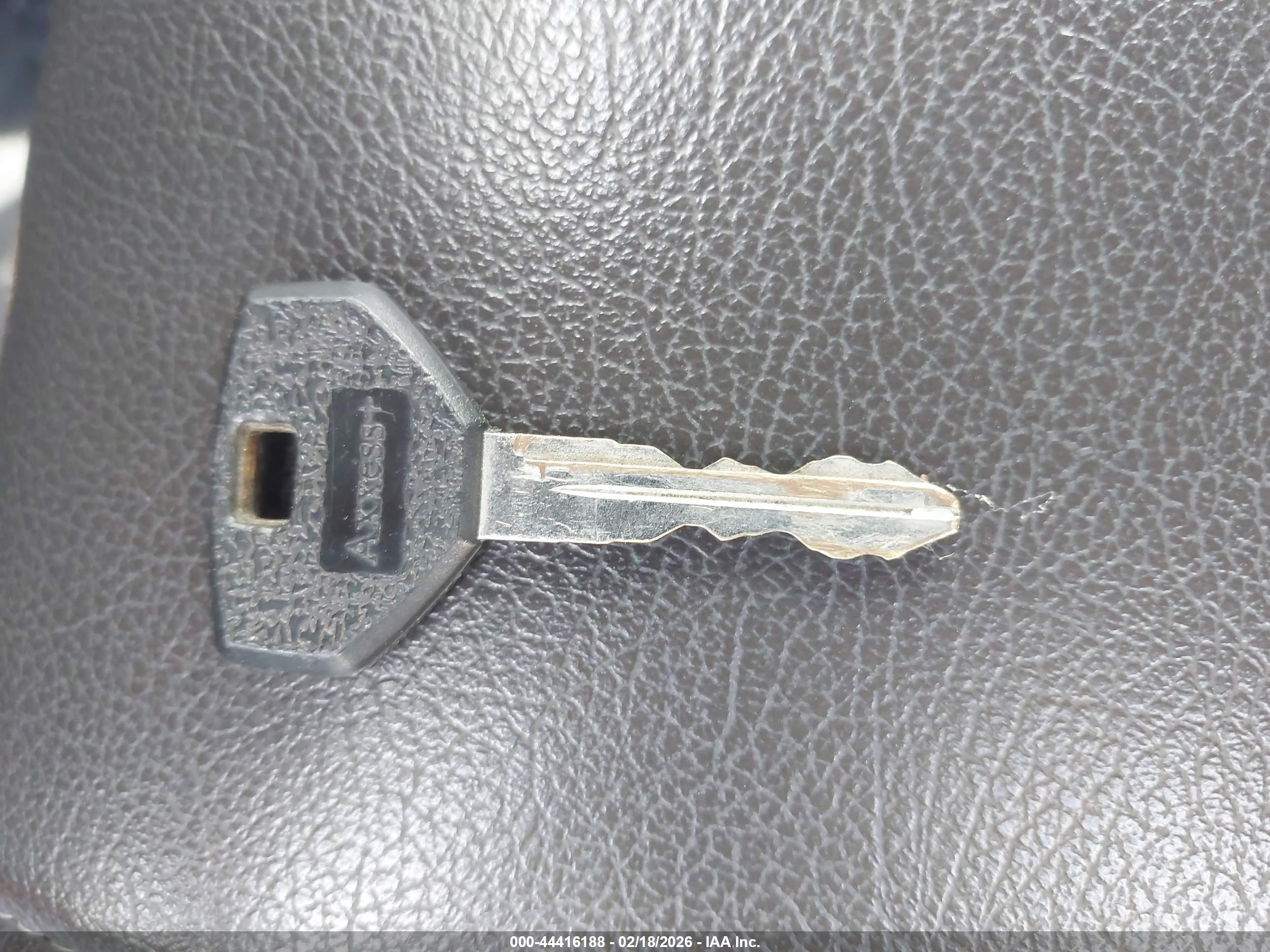 CHRYSLER LEBARON image 11