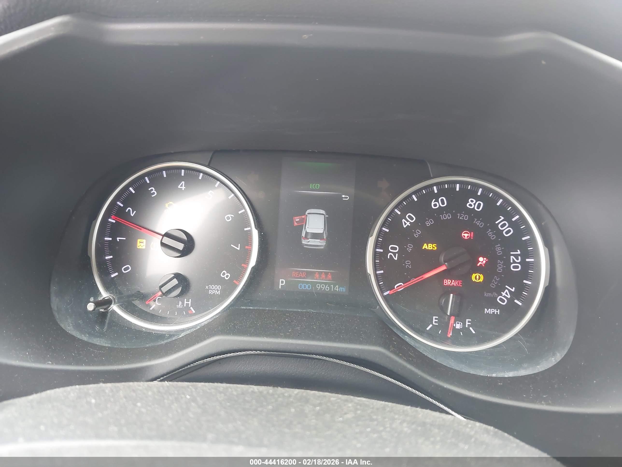 TOYOTA RAV4 image 7
