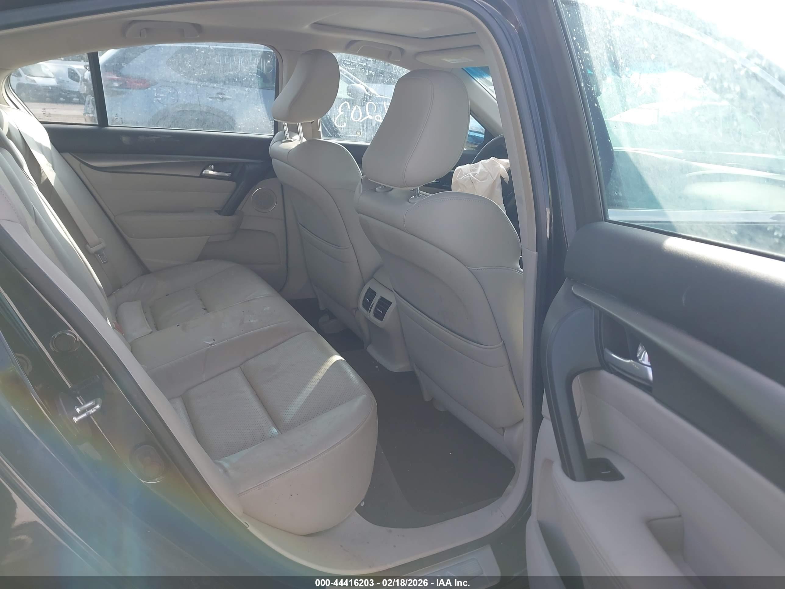 ACURA TL image 8