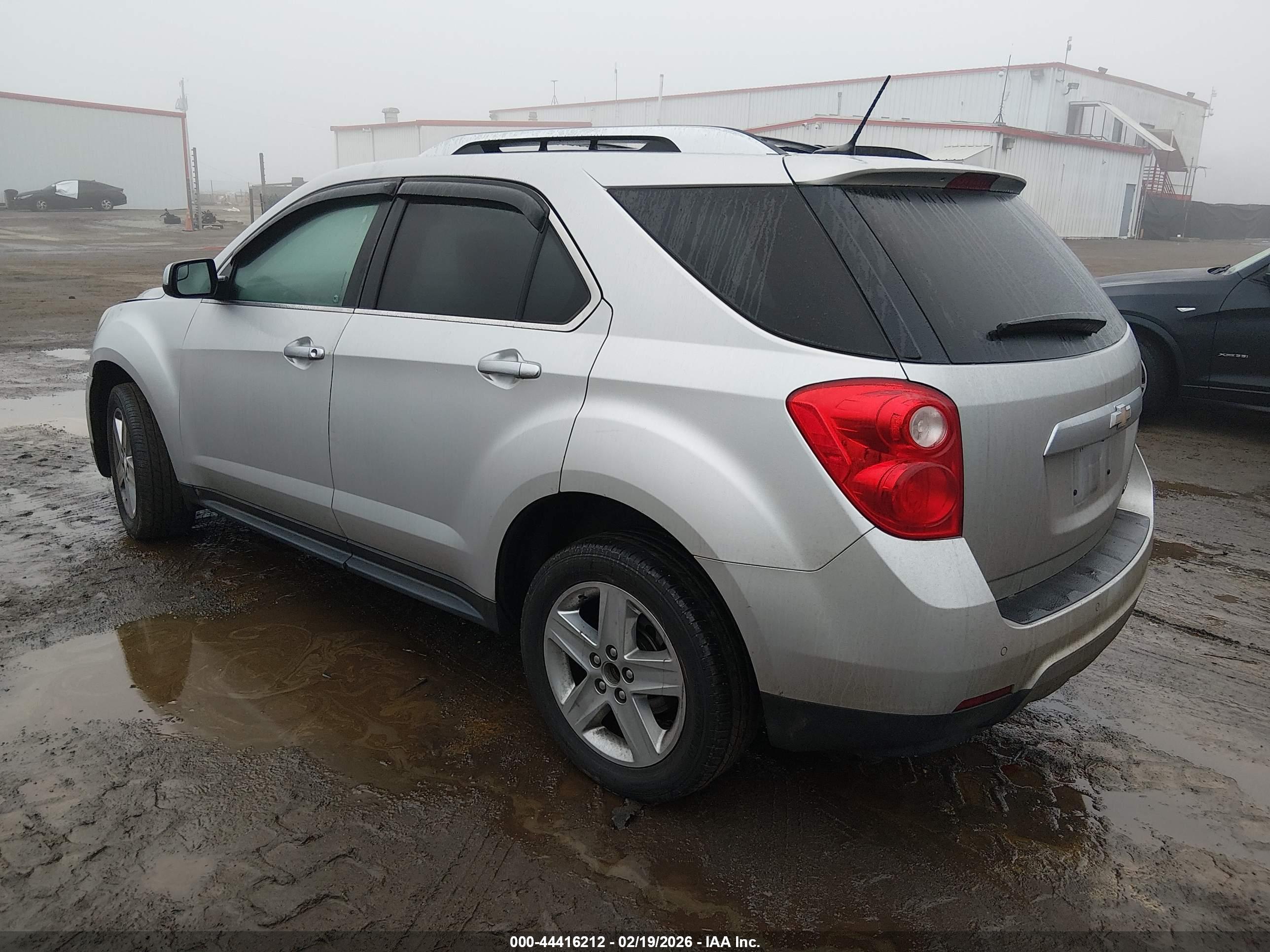 CHEVROLET EQUINOX image 3