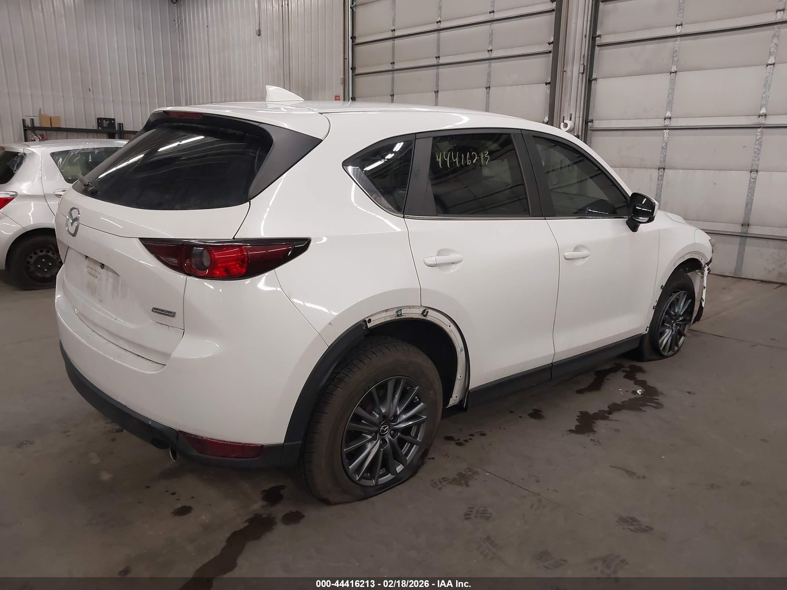 MAZDA CX-5 image 4