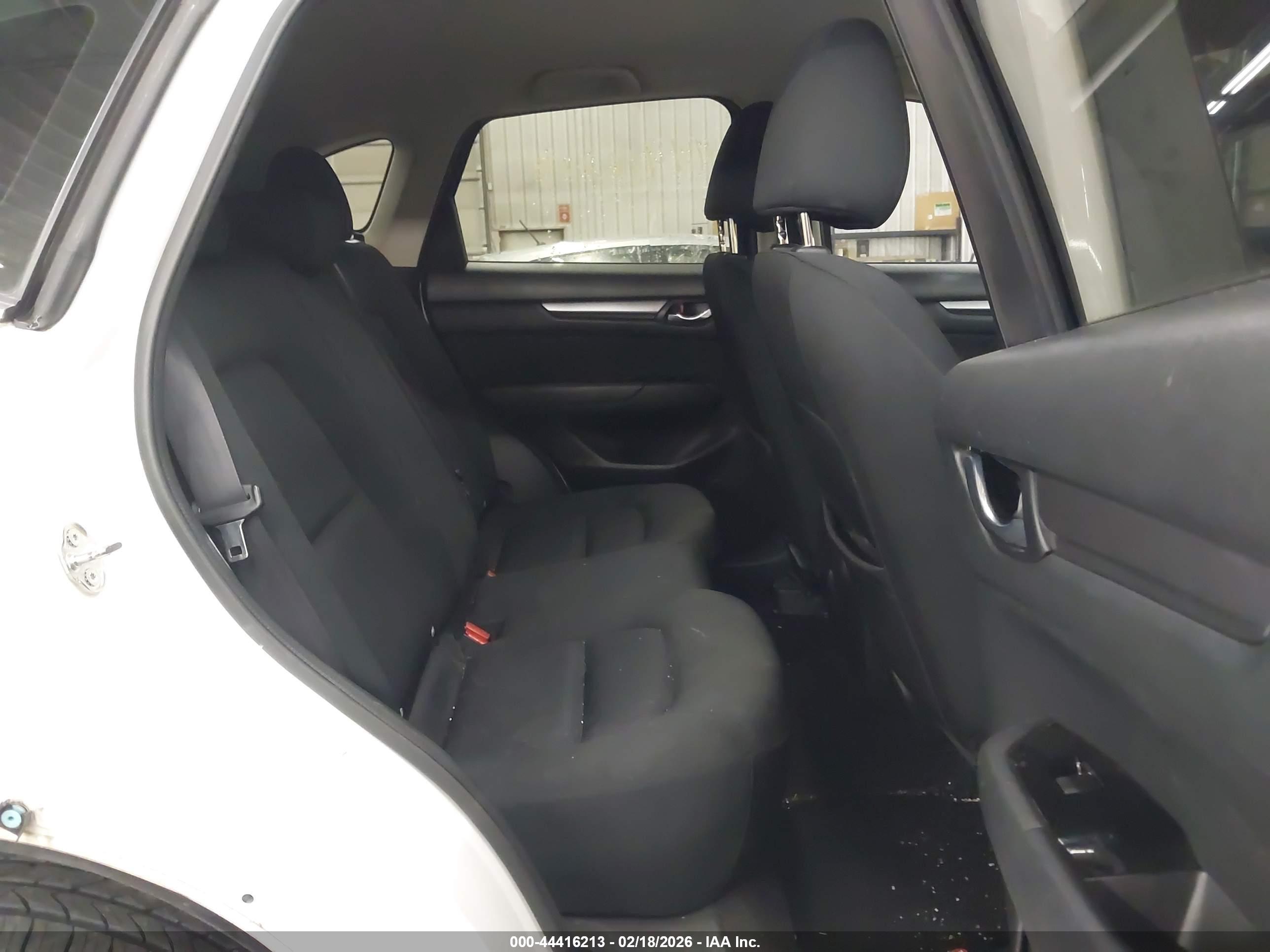 MAZDA CX-5 image 8