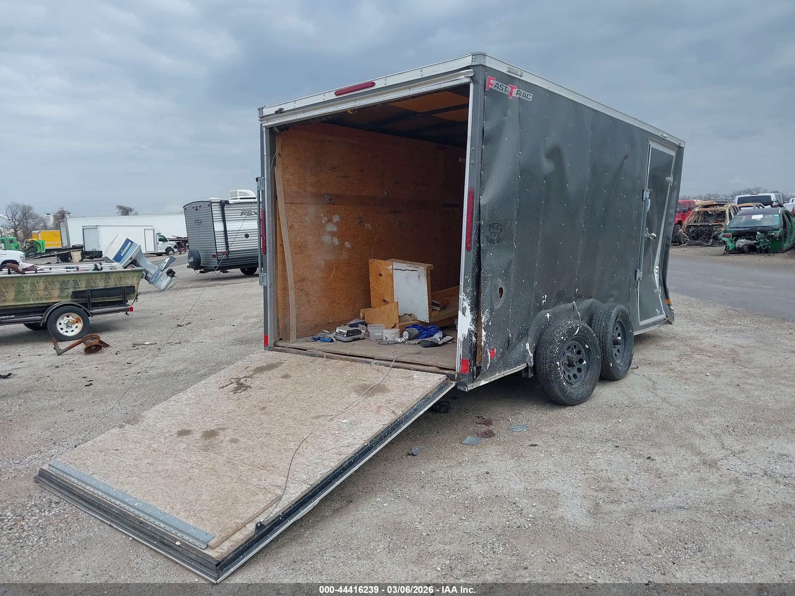 WELLS CARGO image 4
