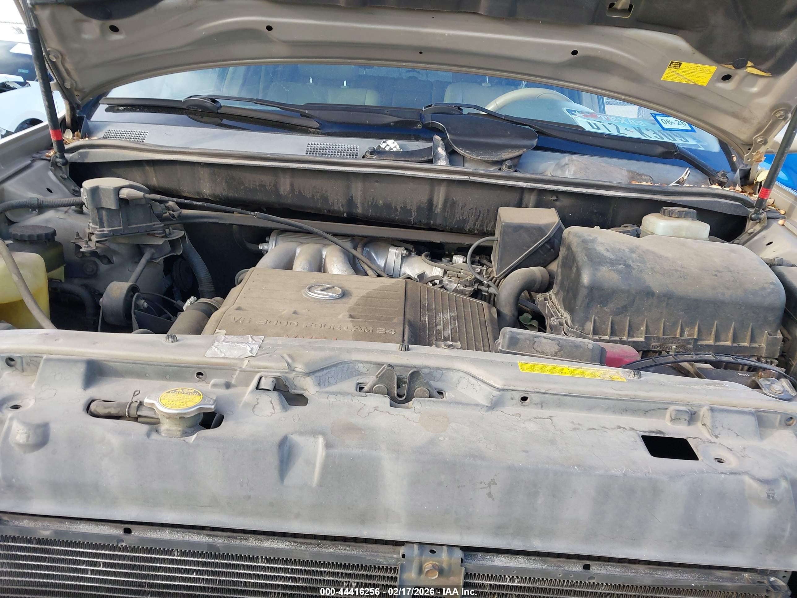 LEXUS RX image 10