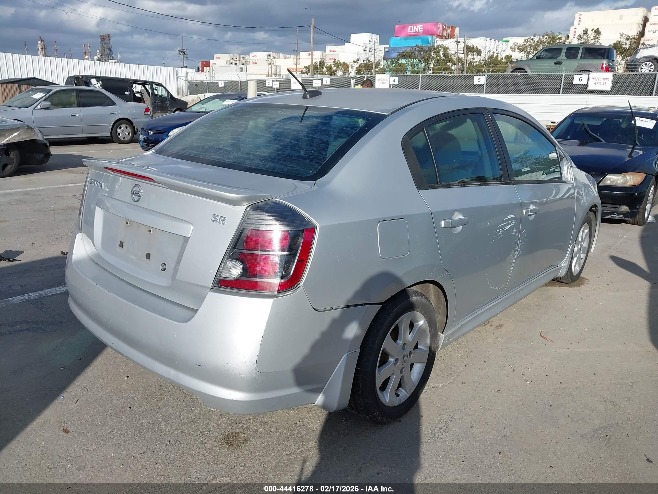 NISSAN SENTRA image 4