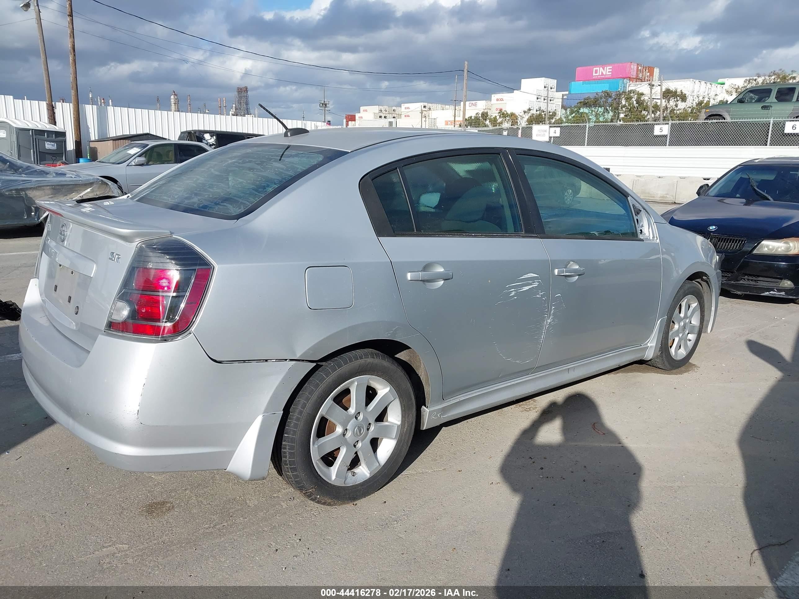NISSAN SENTRA image 6