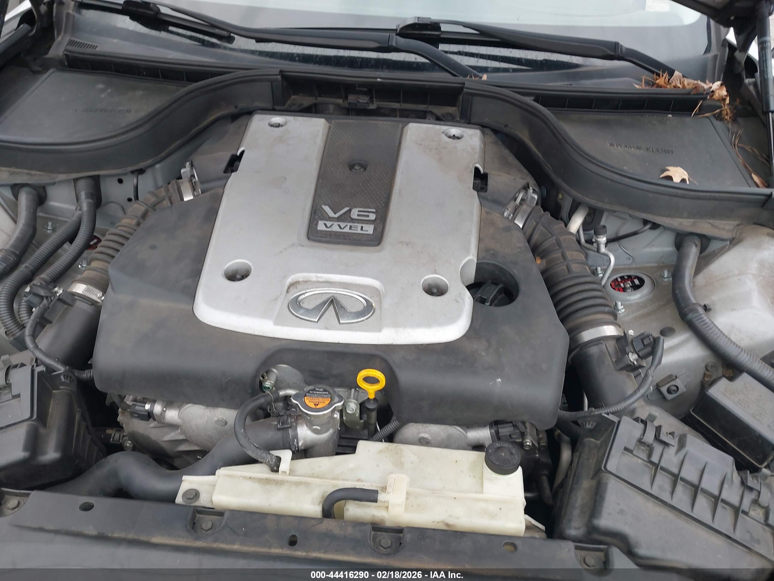 INFINITI G37 image 10