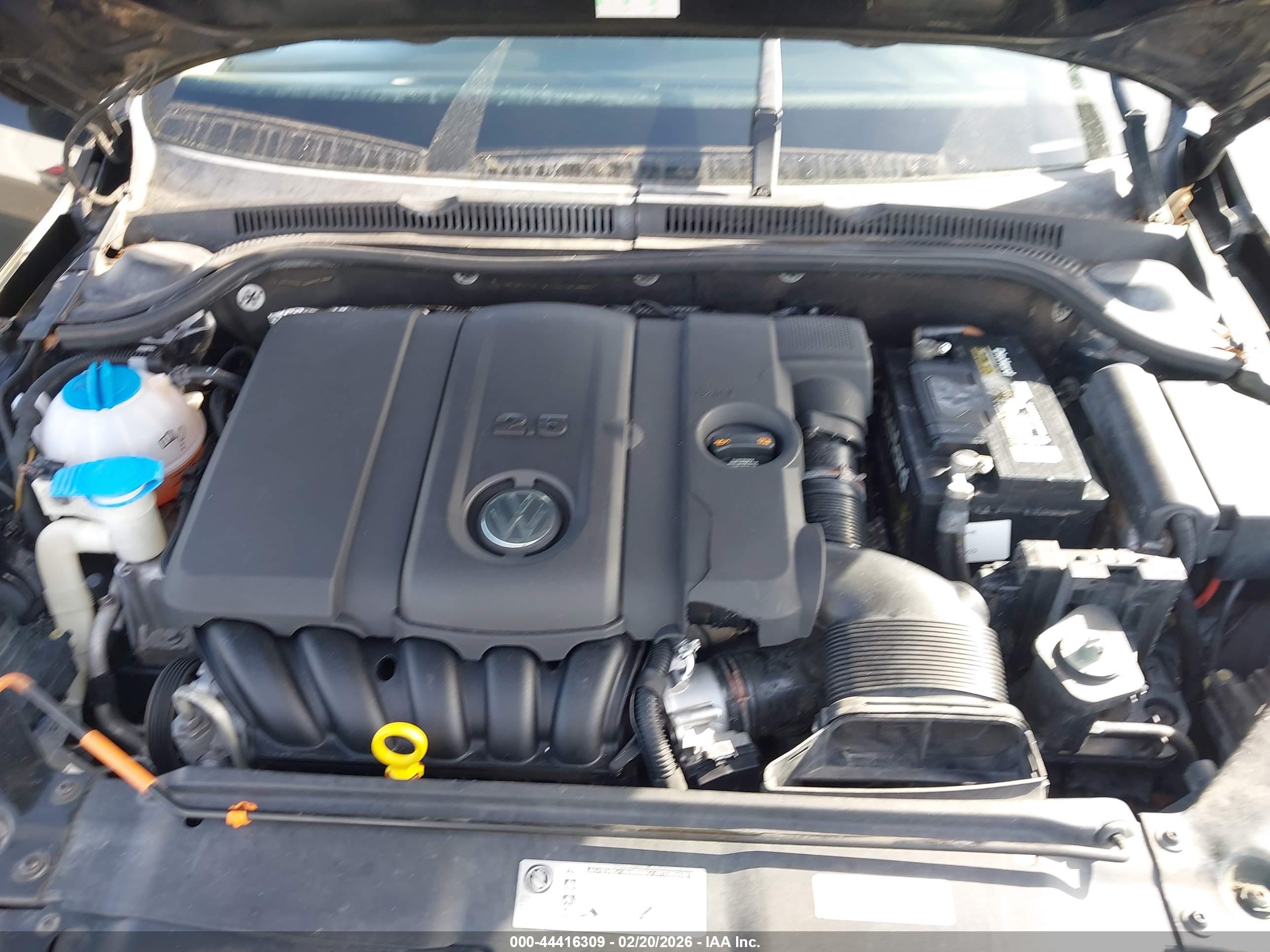 VOLKSWAGEN JETTA image 10