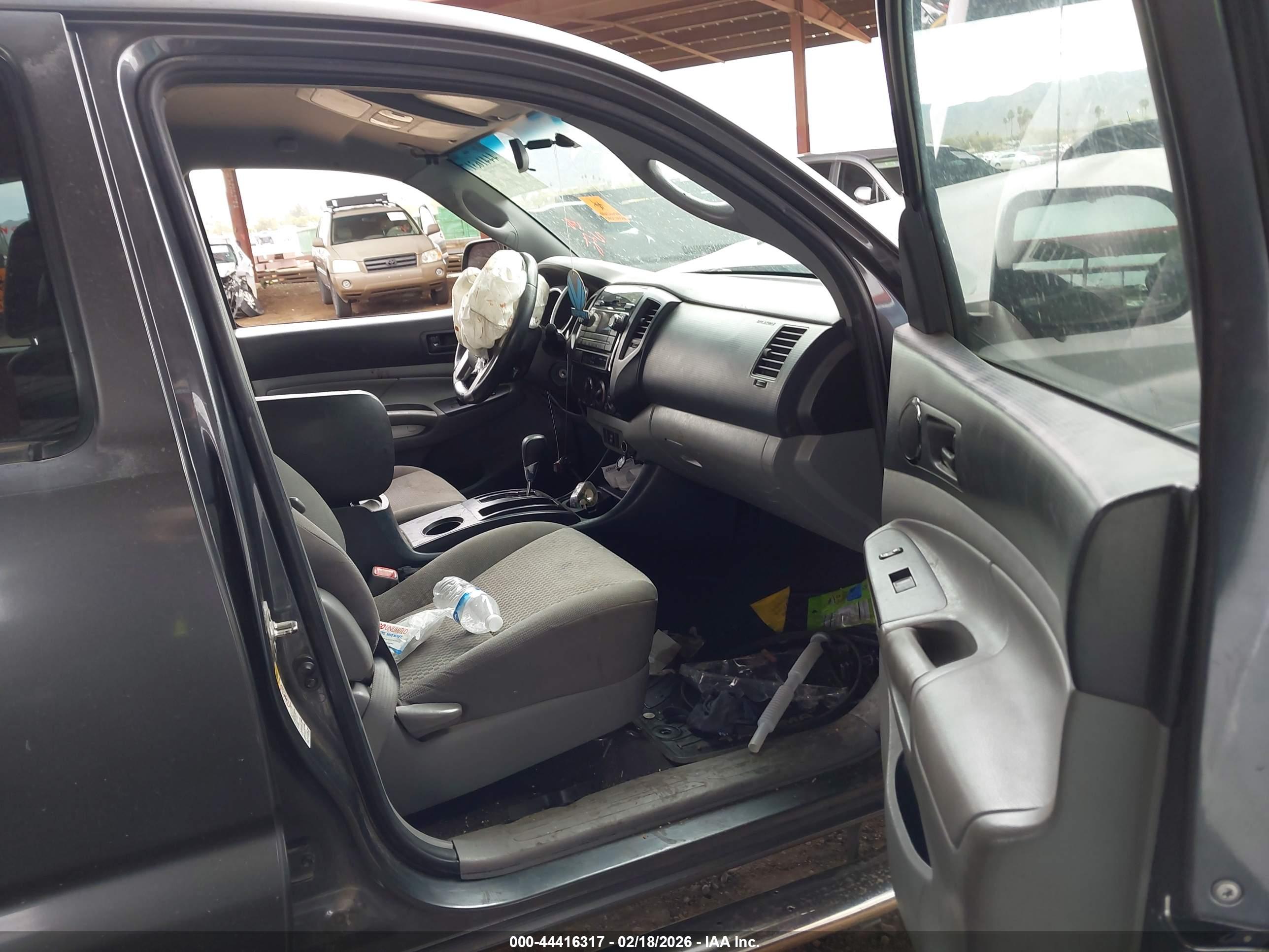 TOYOTA TACOMA image 5
