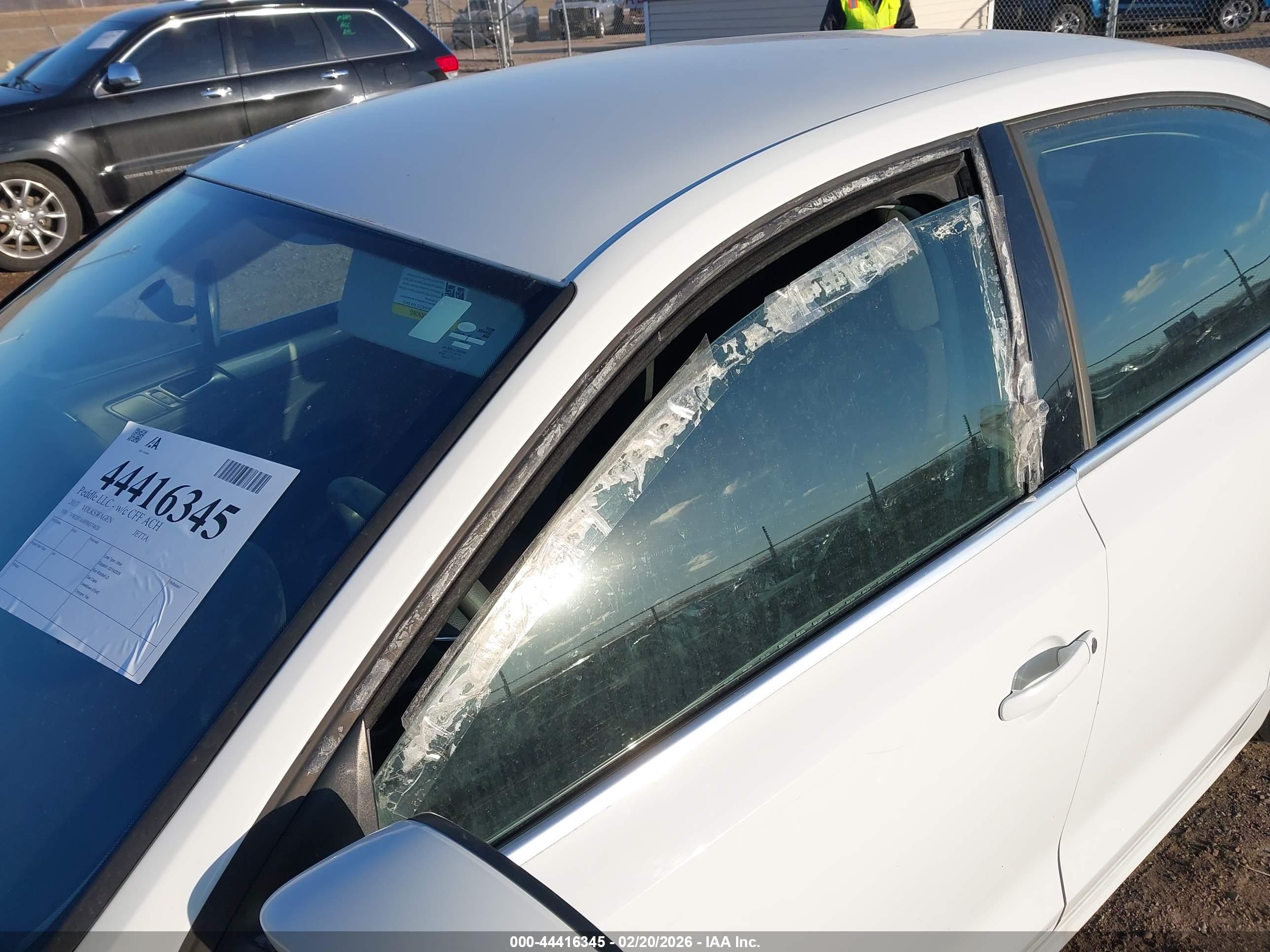 VOLKSWAGEN JETTA image 6