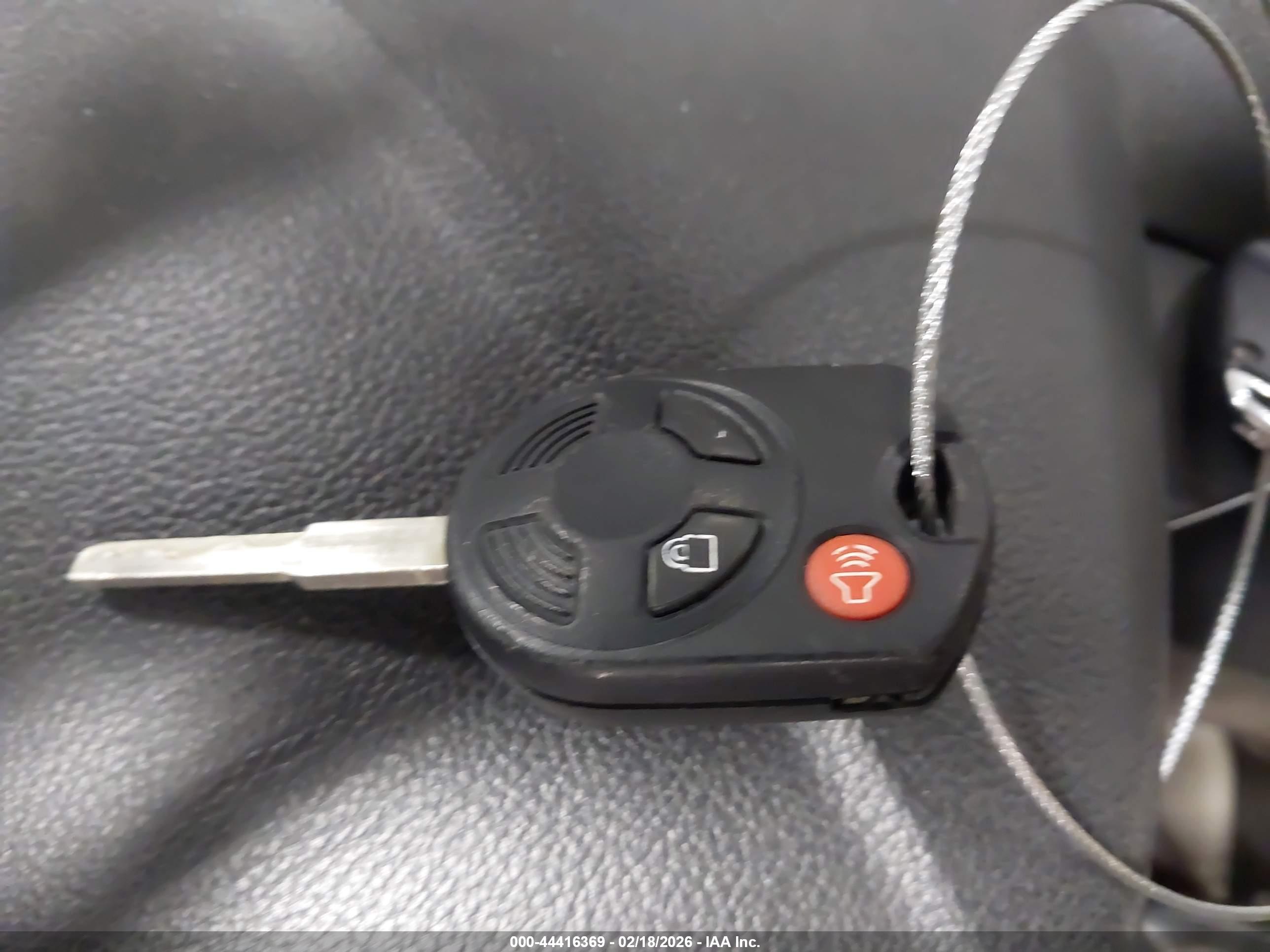 FORD ESCAPE image 11