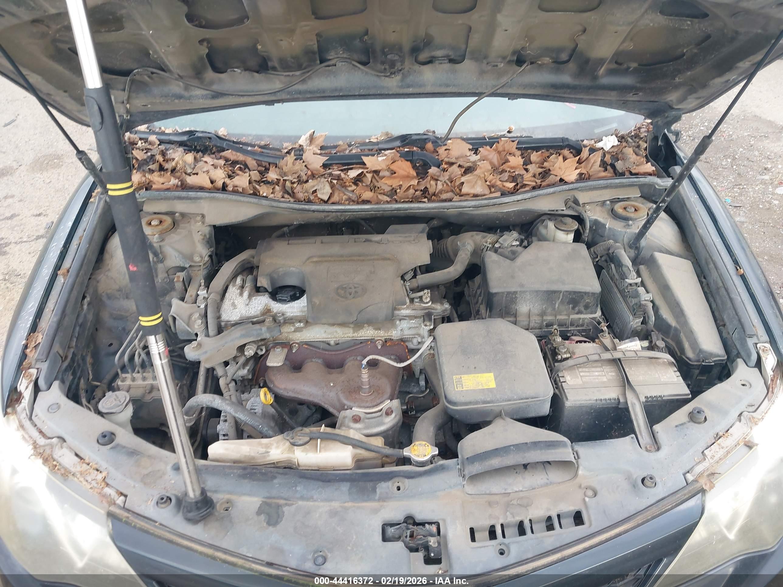 TOYOTA CAMRY image 10