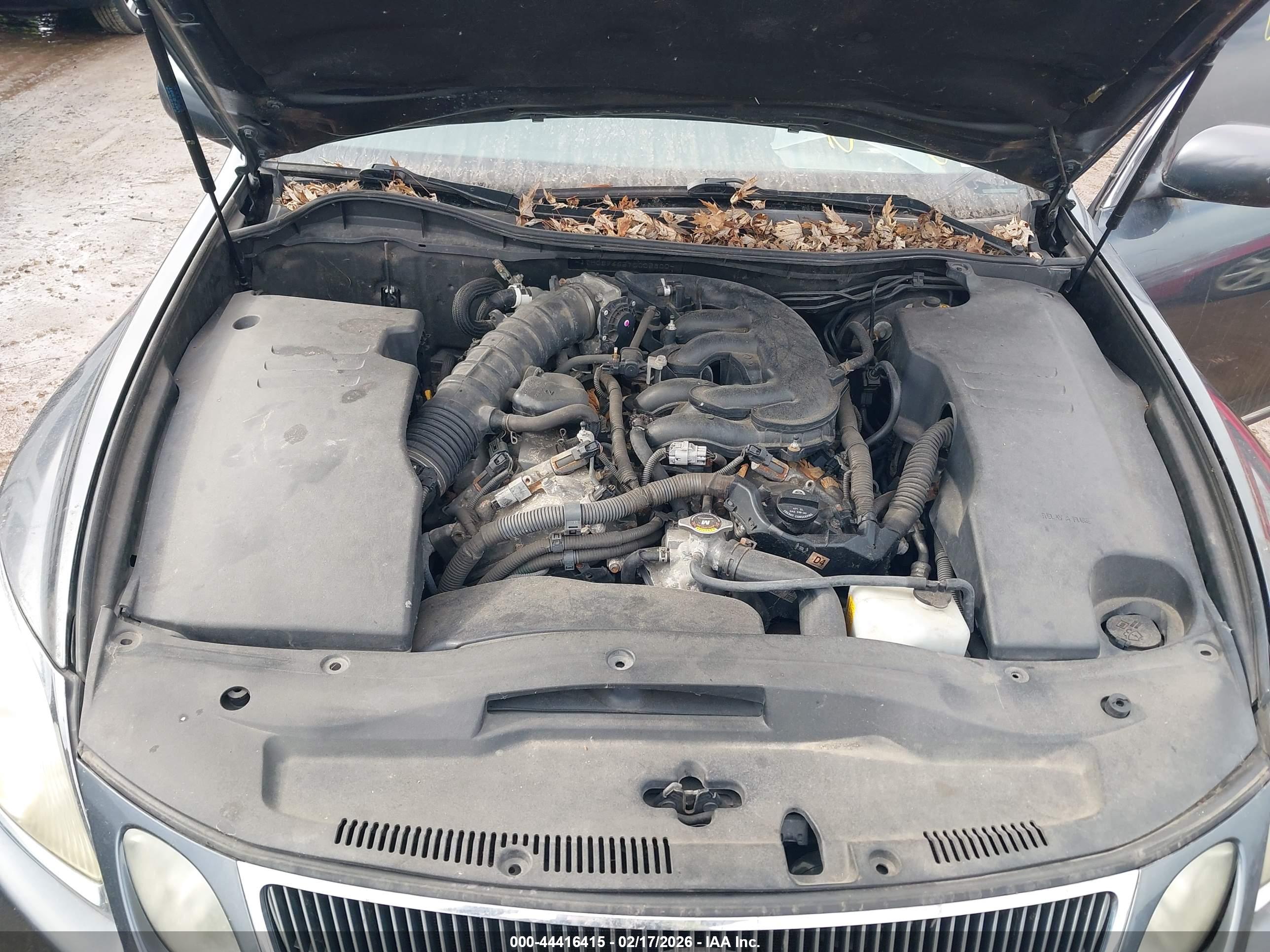 LEXUS GS image 10