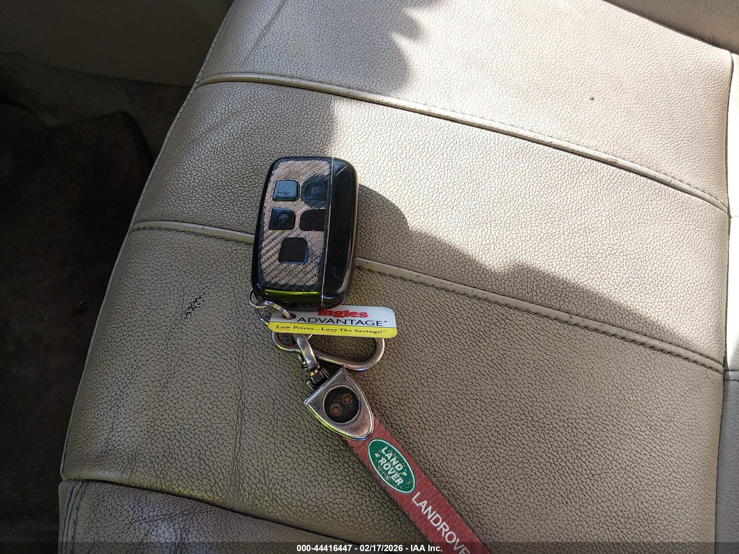 LAND ROVER image 11