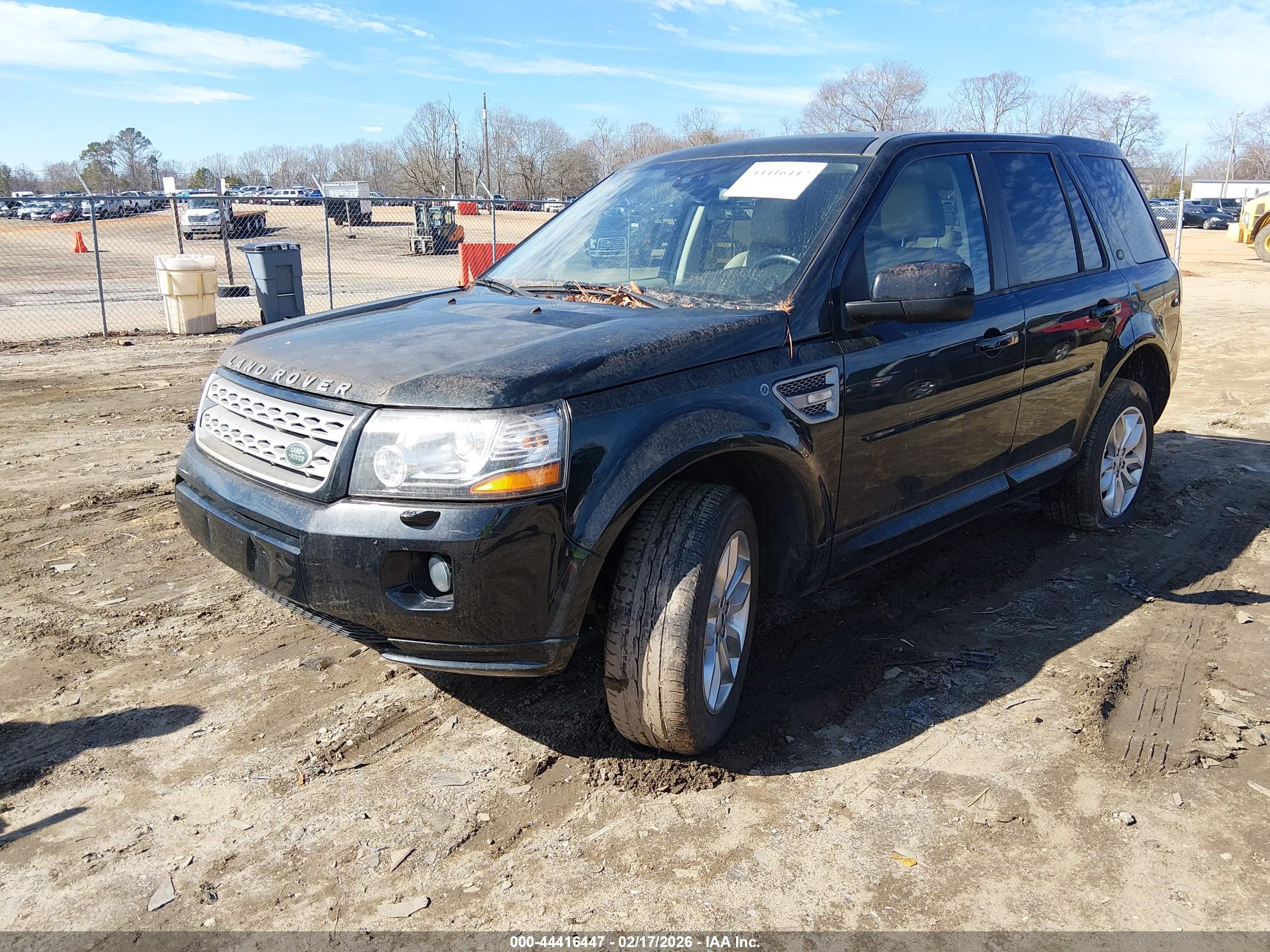LAND ROVER image 2
