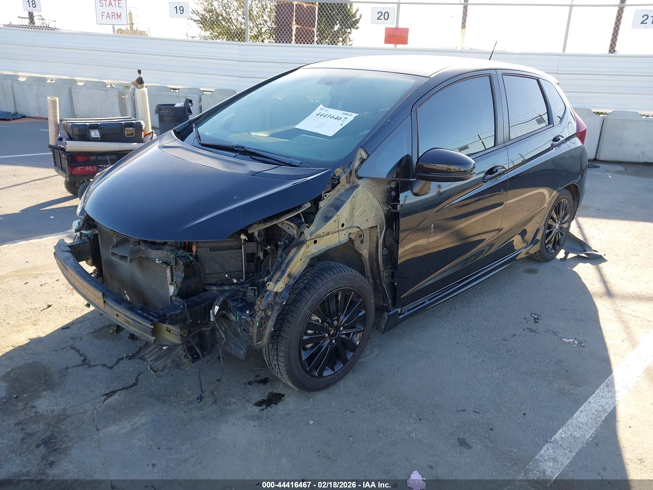 HONDA FIT image 2