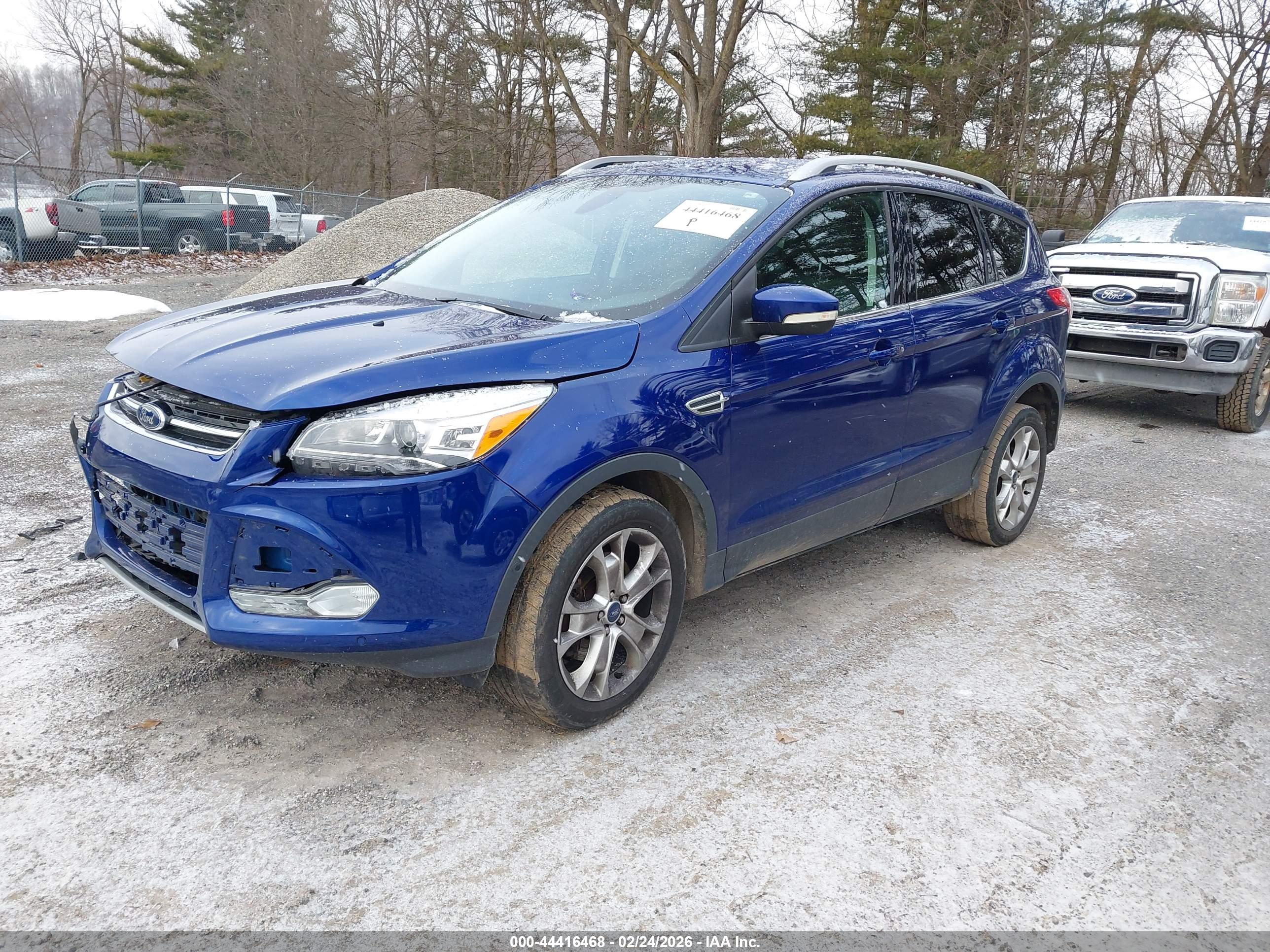 FORD ESCAPE image 2