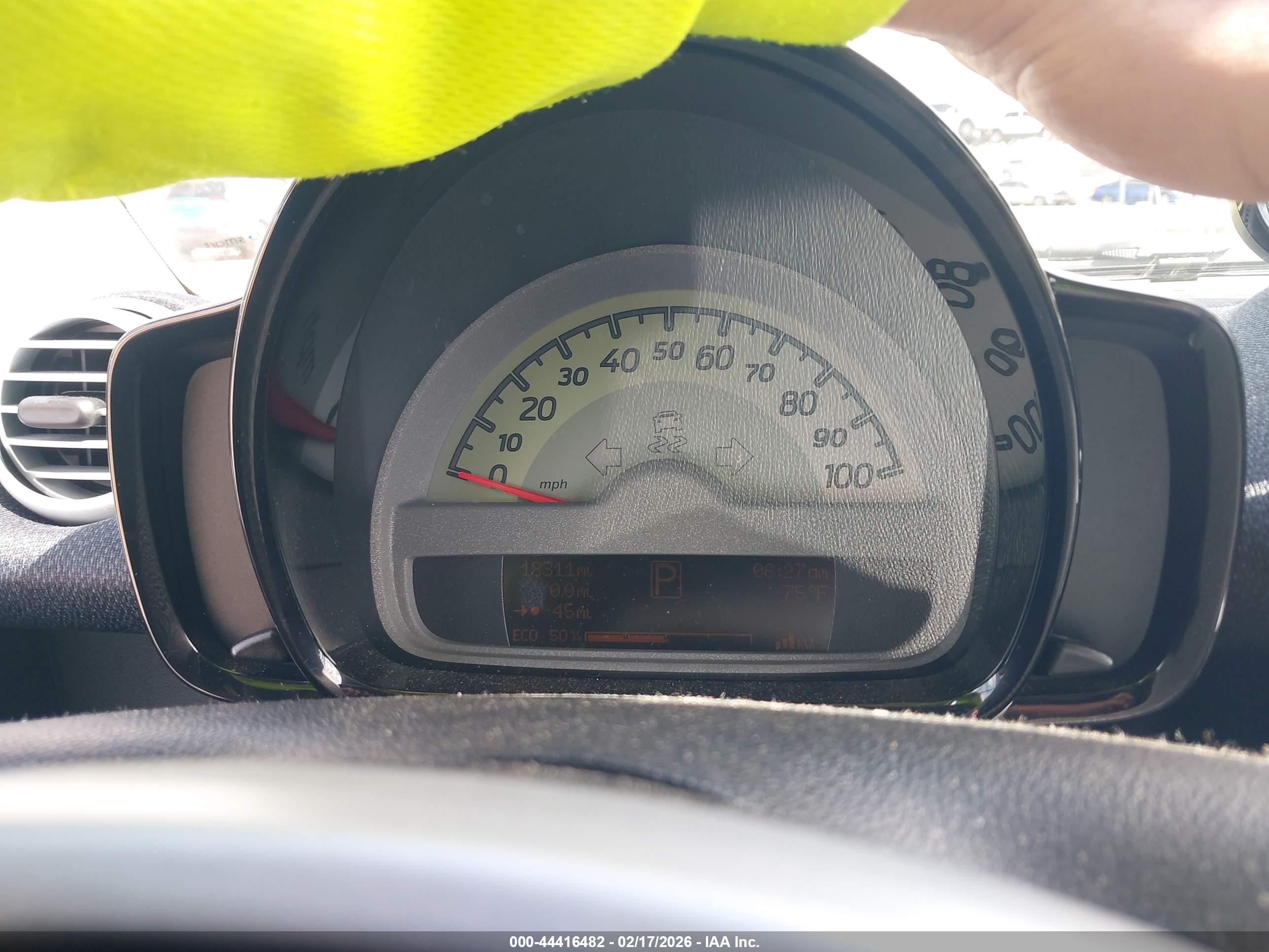 SMART FORTWO image 7