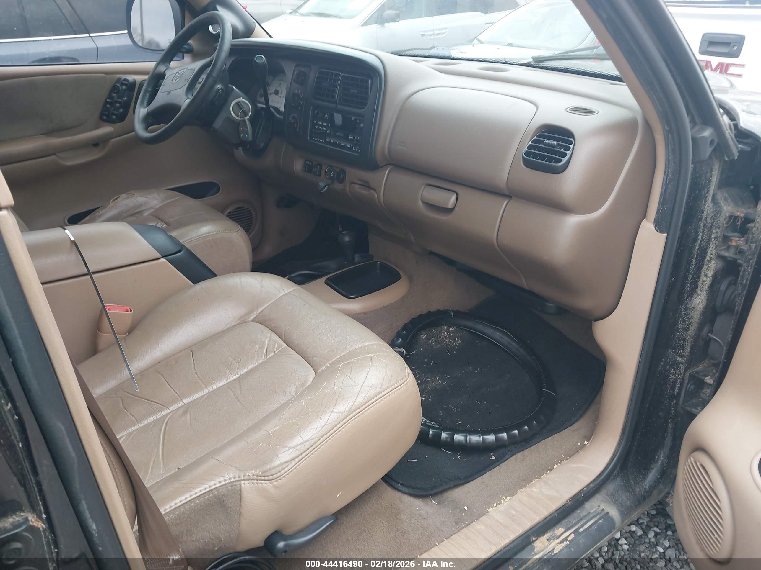 DODGE DURANGO image 5