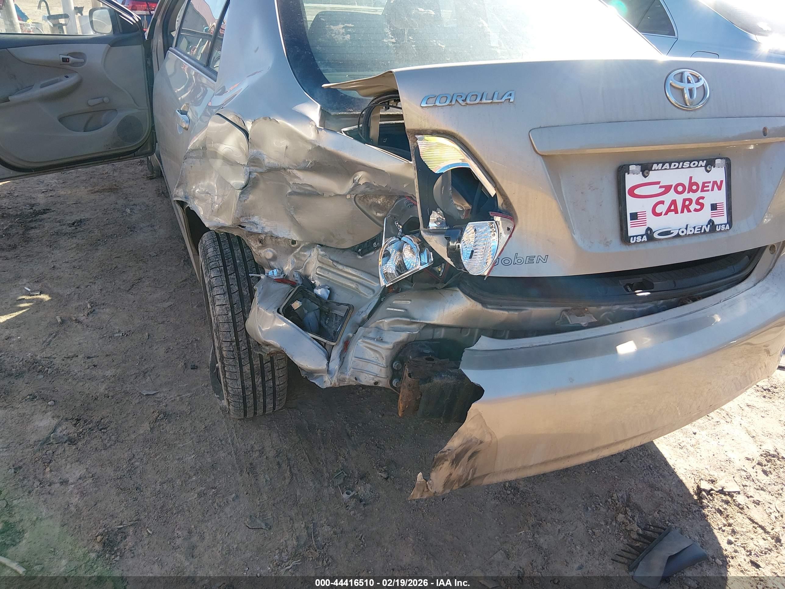 TOYOTA COROLLA image 6