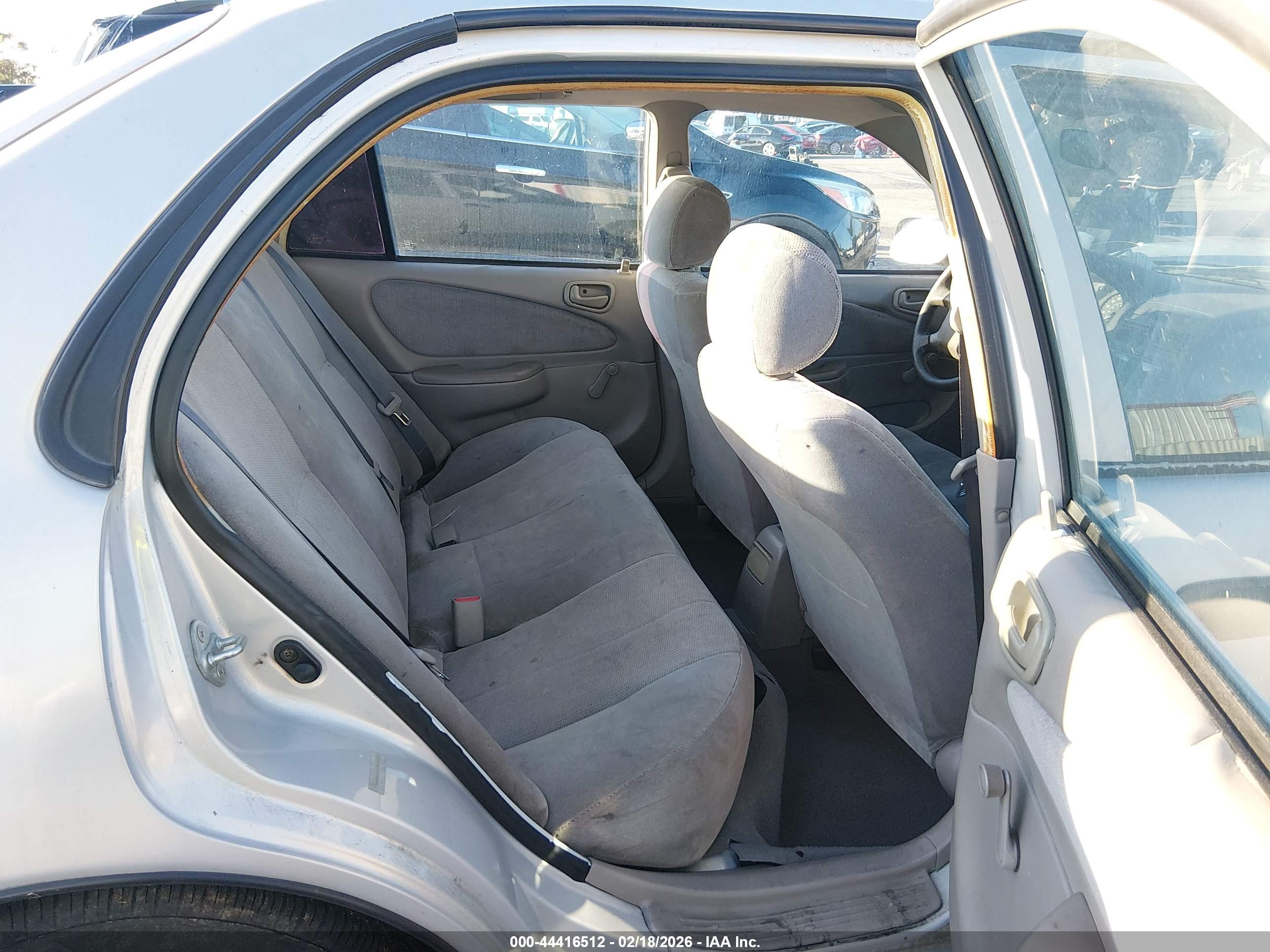 TOYOTA COROLLA image 8