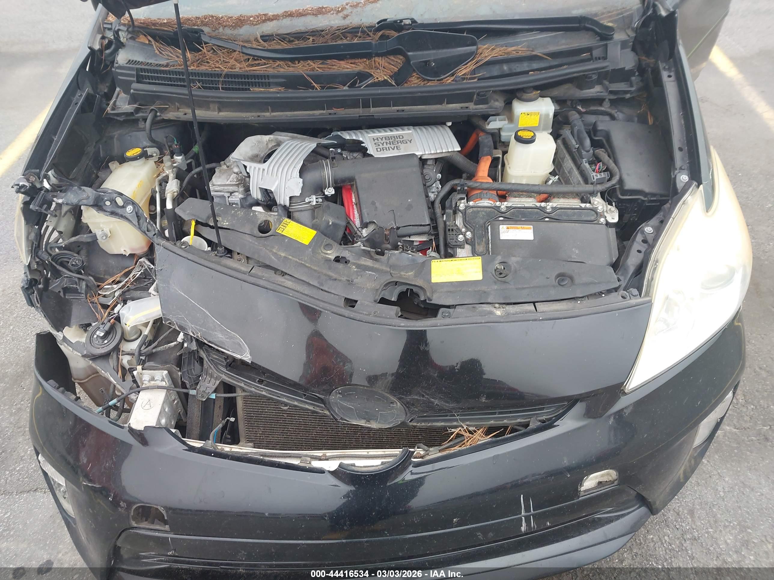 TOYOTA PRIUS image 10