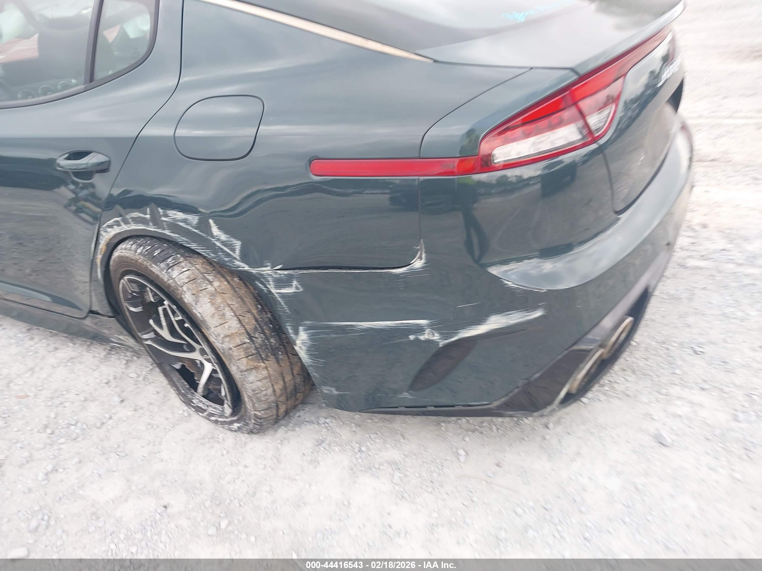 KIA STINGER image 6