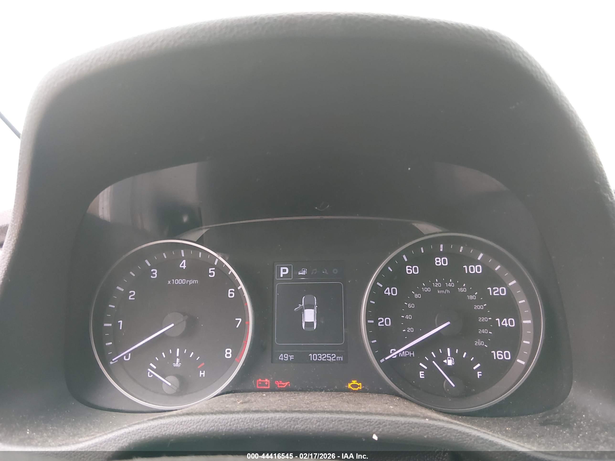 HYUNDAI ELANTRA image 7