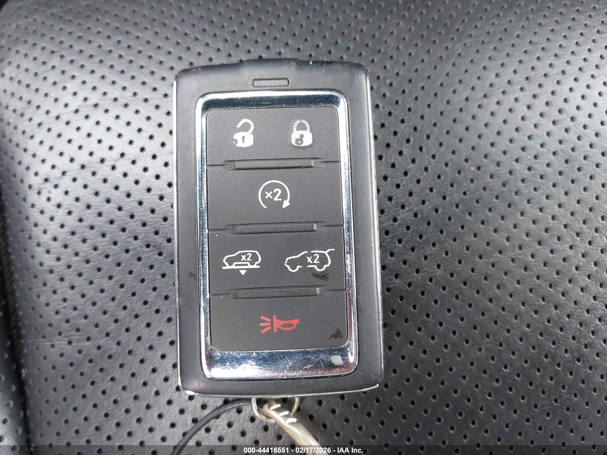 JEEP GRAND image 11