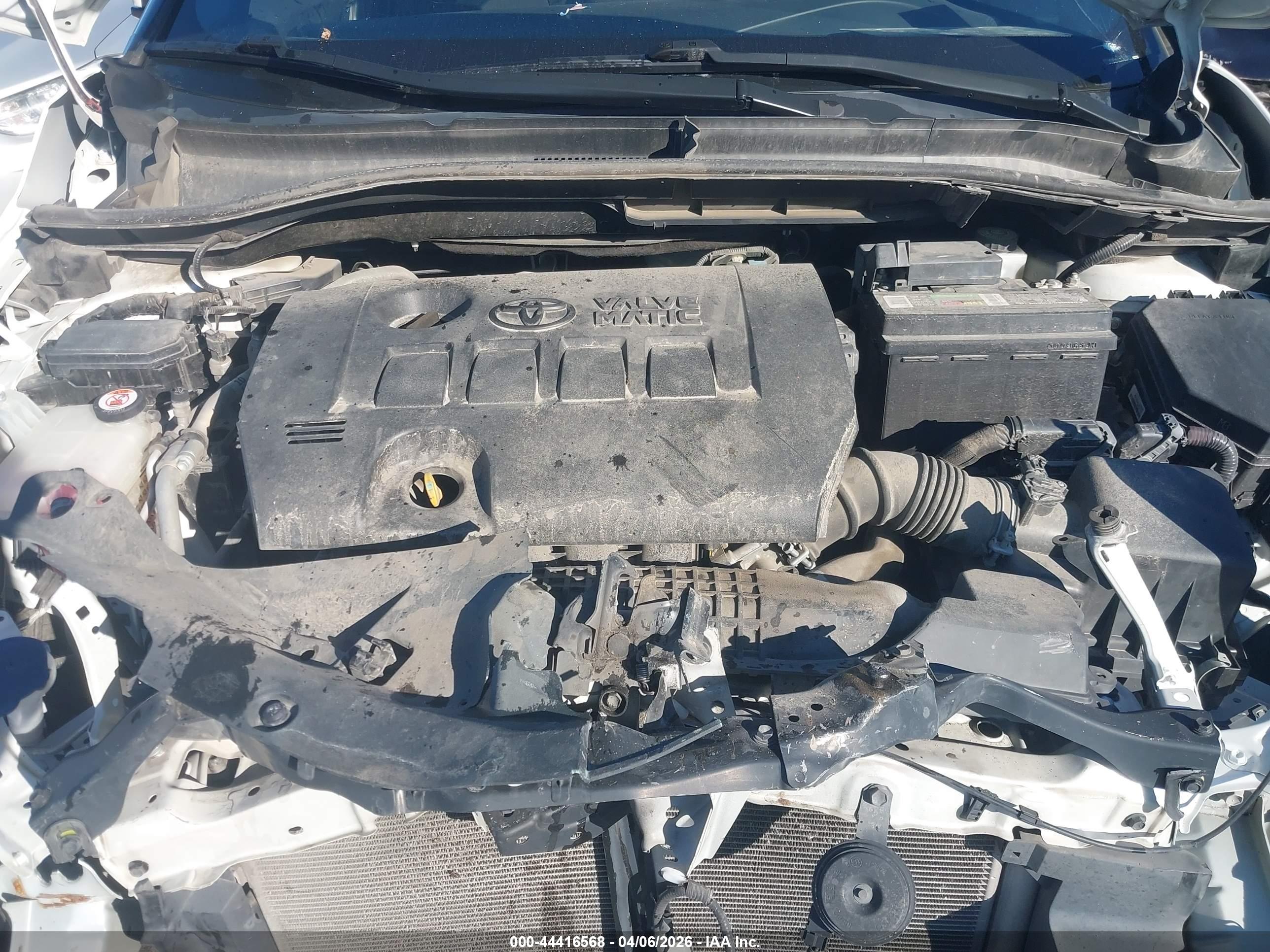 TOYOTA C-HR image 10