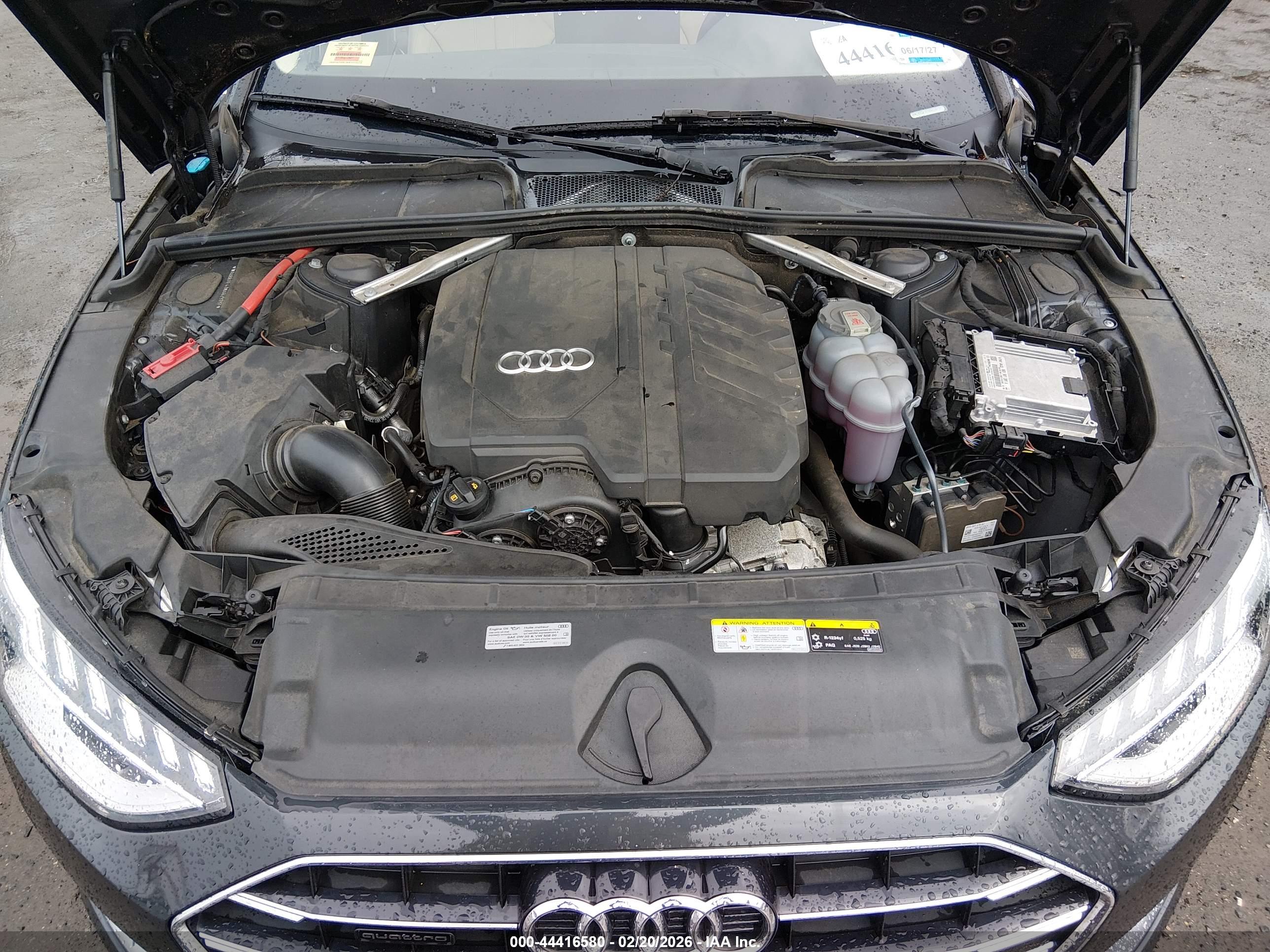 AUDI A4 image 10
