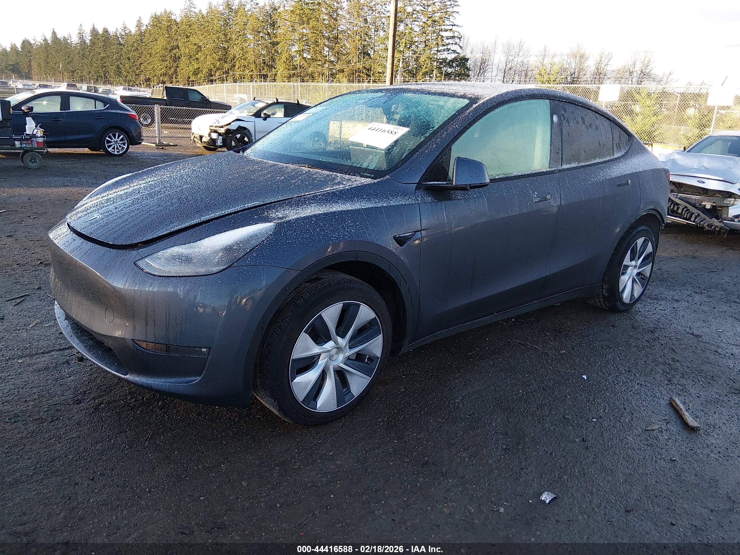 TESLA MODEL image 2
