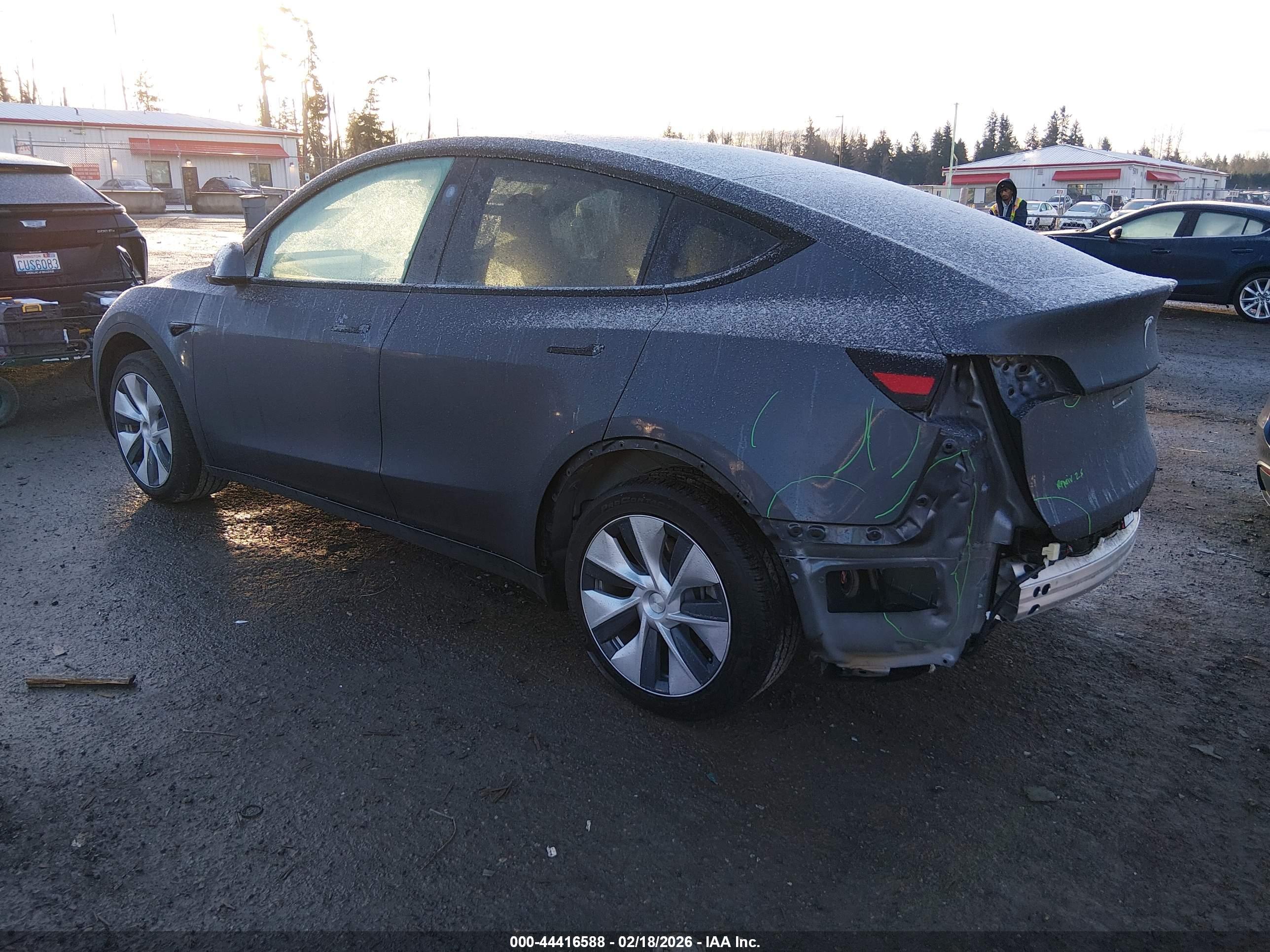 TESLA MODEL image 3