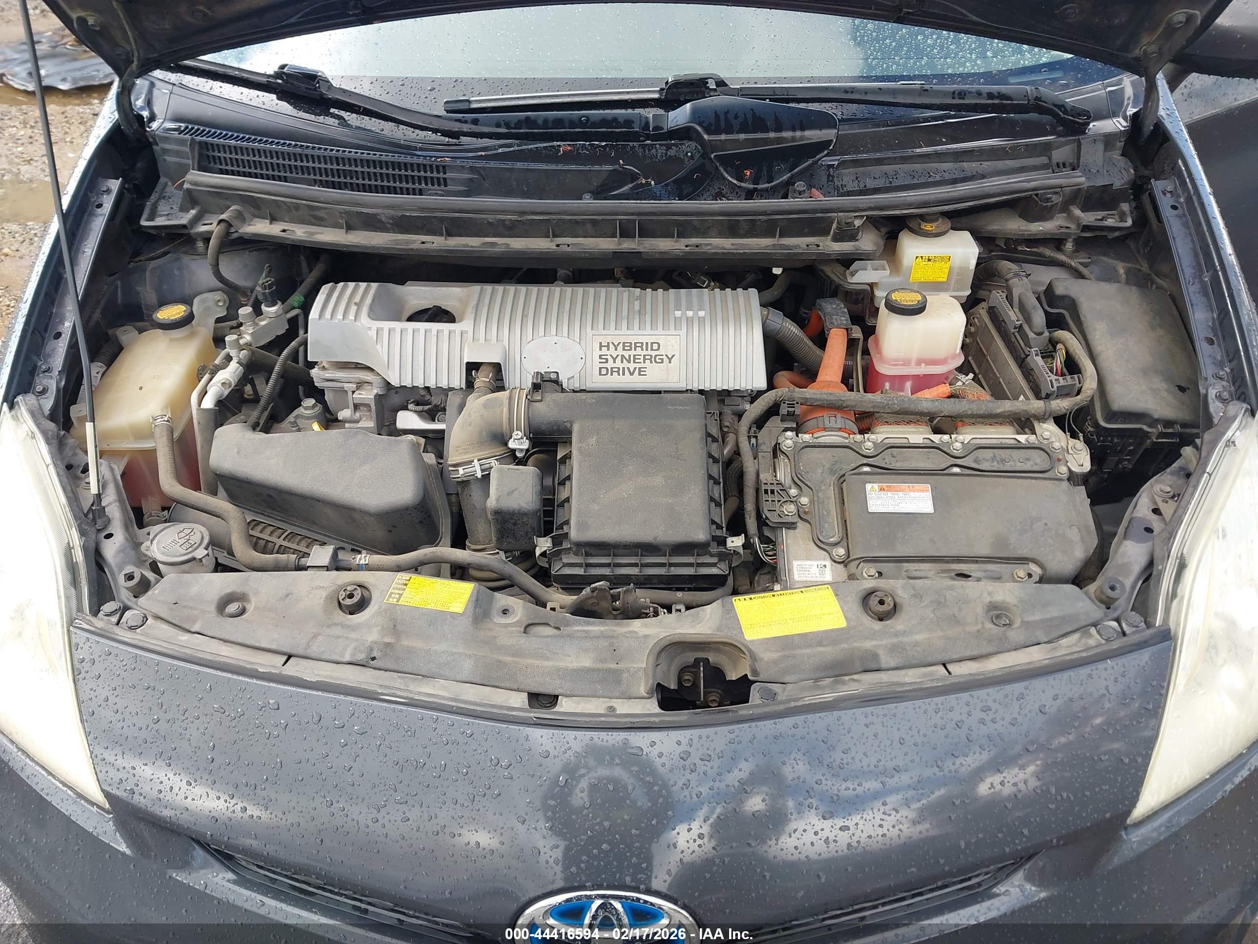 TOYOTA PRIUS image 10