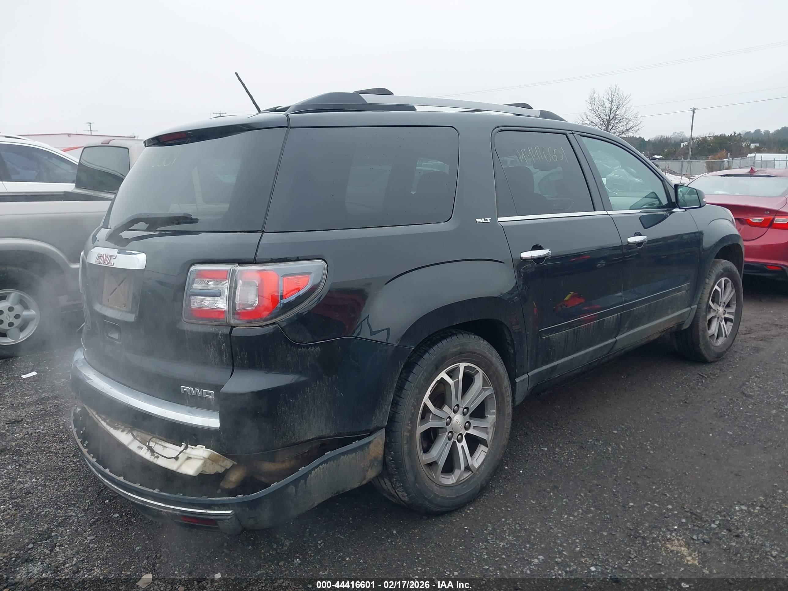 GMC ACADIA image 4
