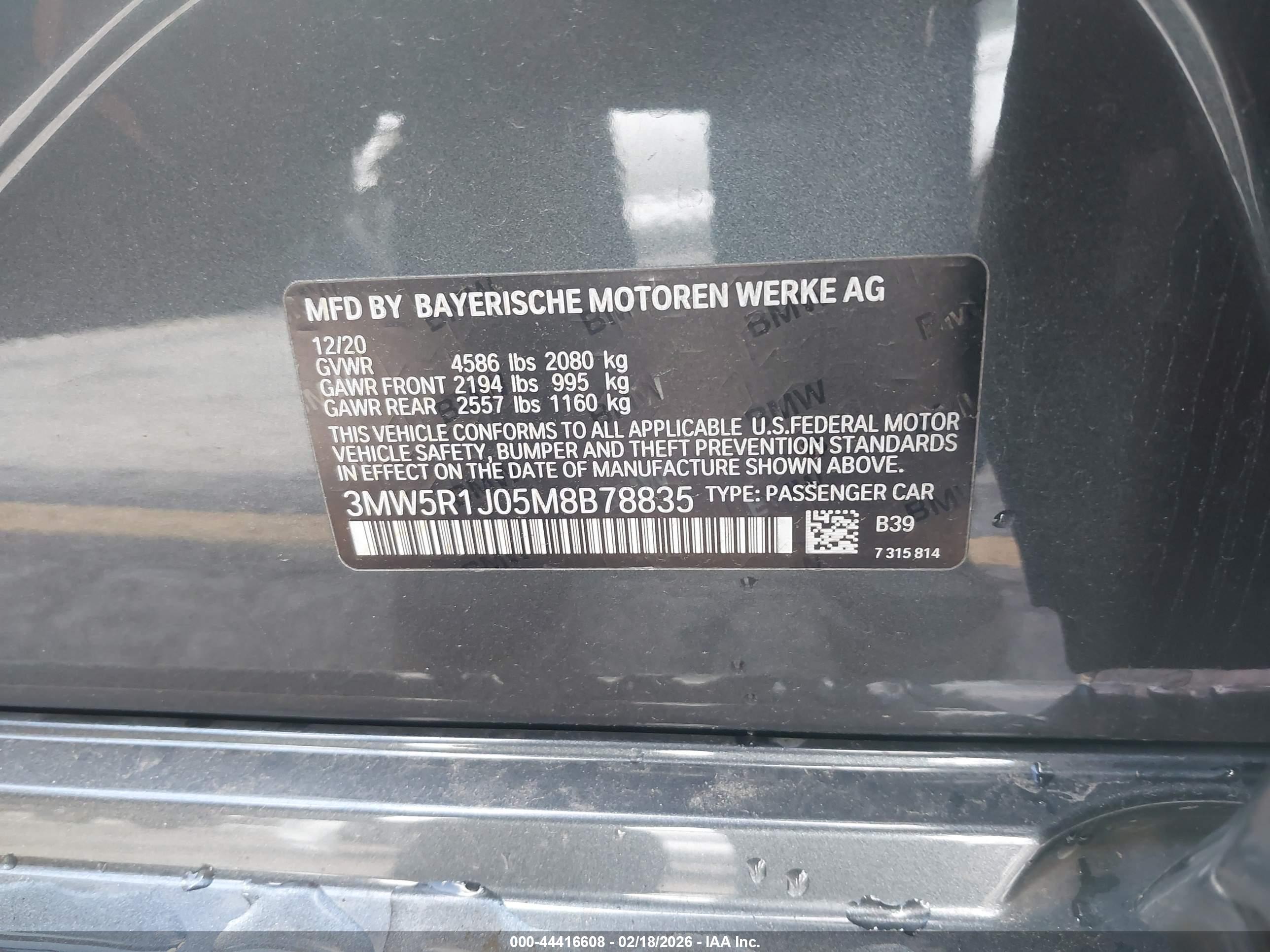 BMW 330I image 9