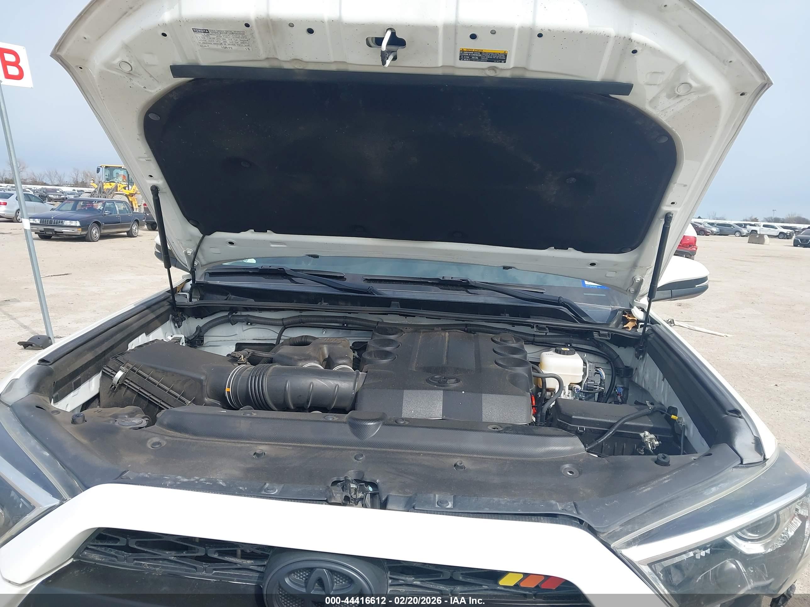 TOYOTA 4RUNNER image 10